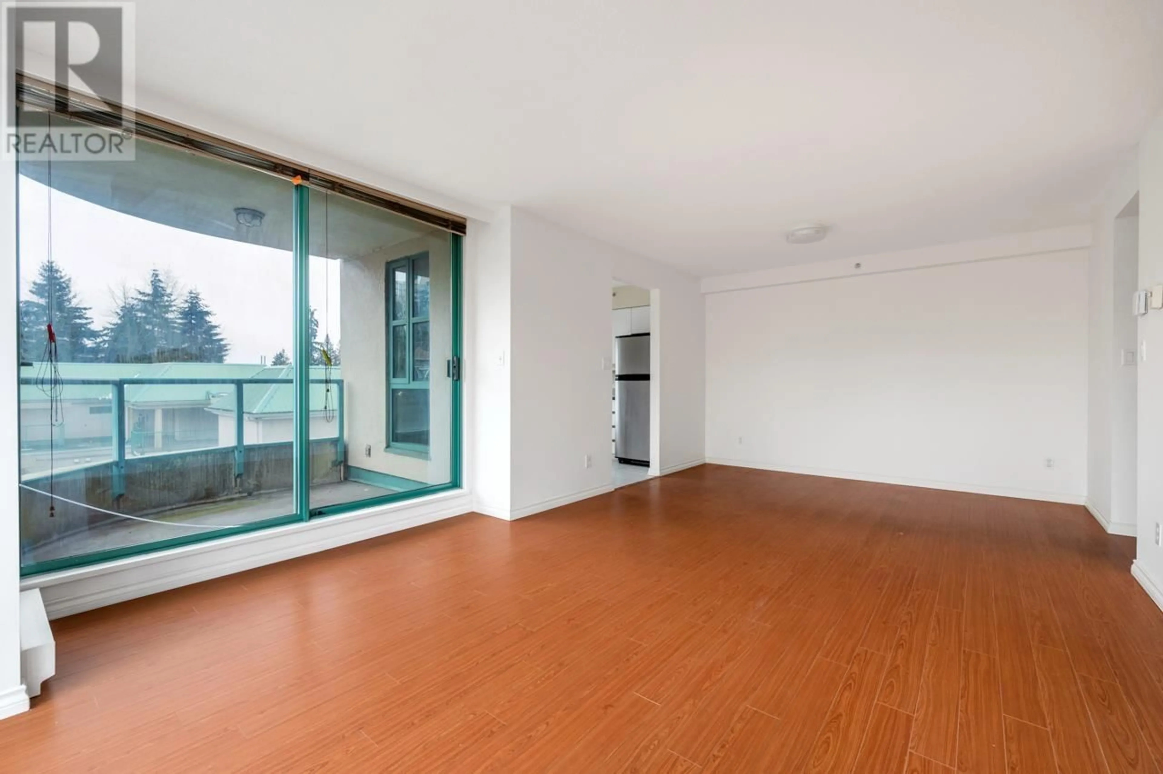 A pic of a room for 506 3071 GLEN DRIVE, Coquitlam British Columbia V3B2P8