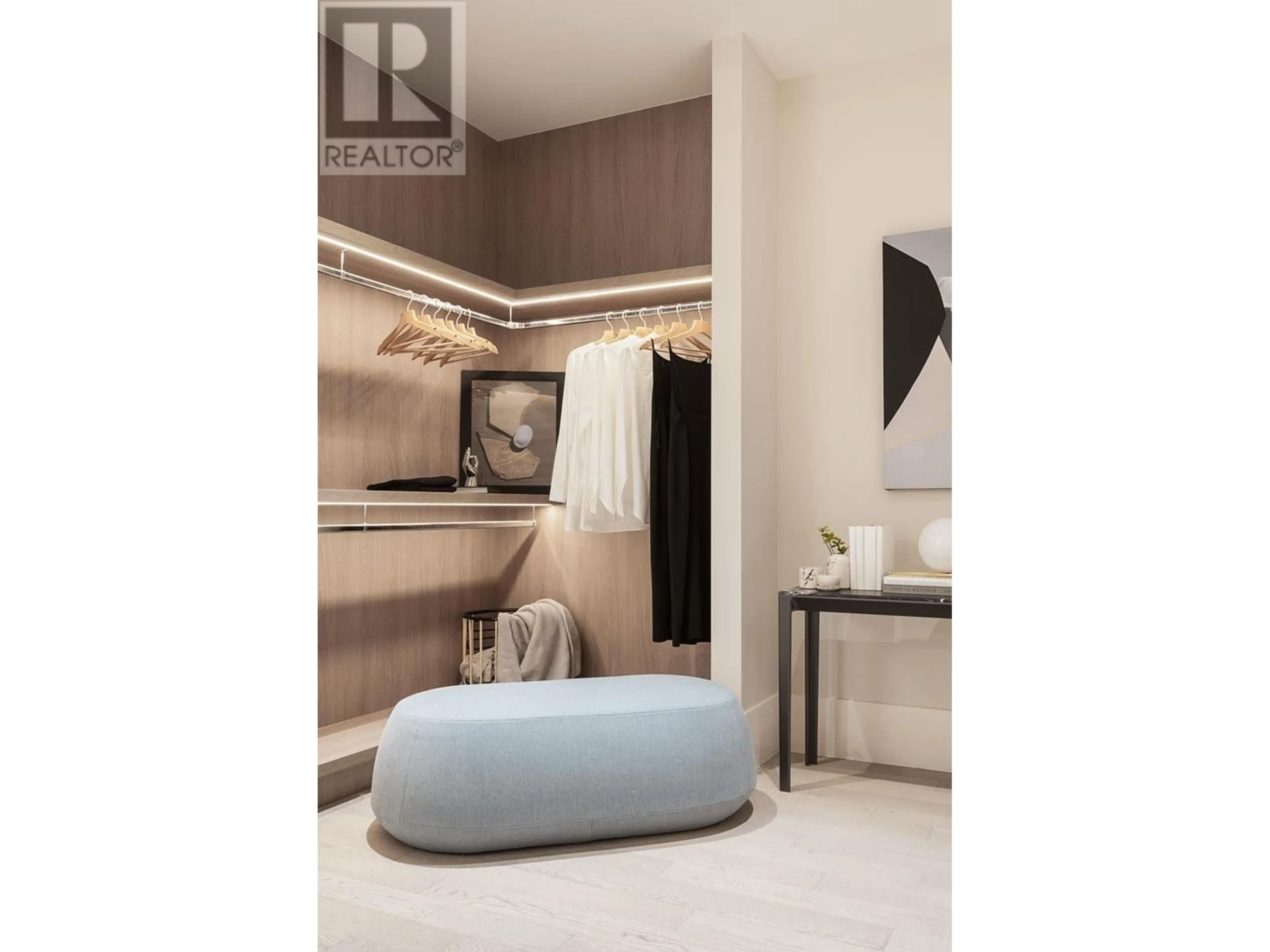 Contemporary bathroom, ceramic/tile floor for 6366 OAK STREET, Vancouver British Columbia V6M2W4