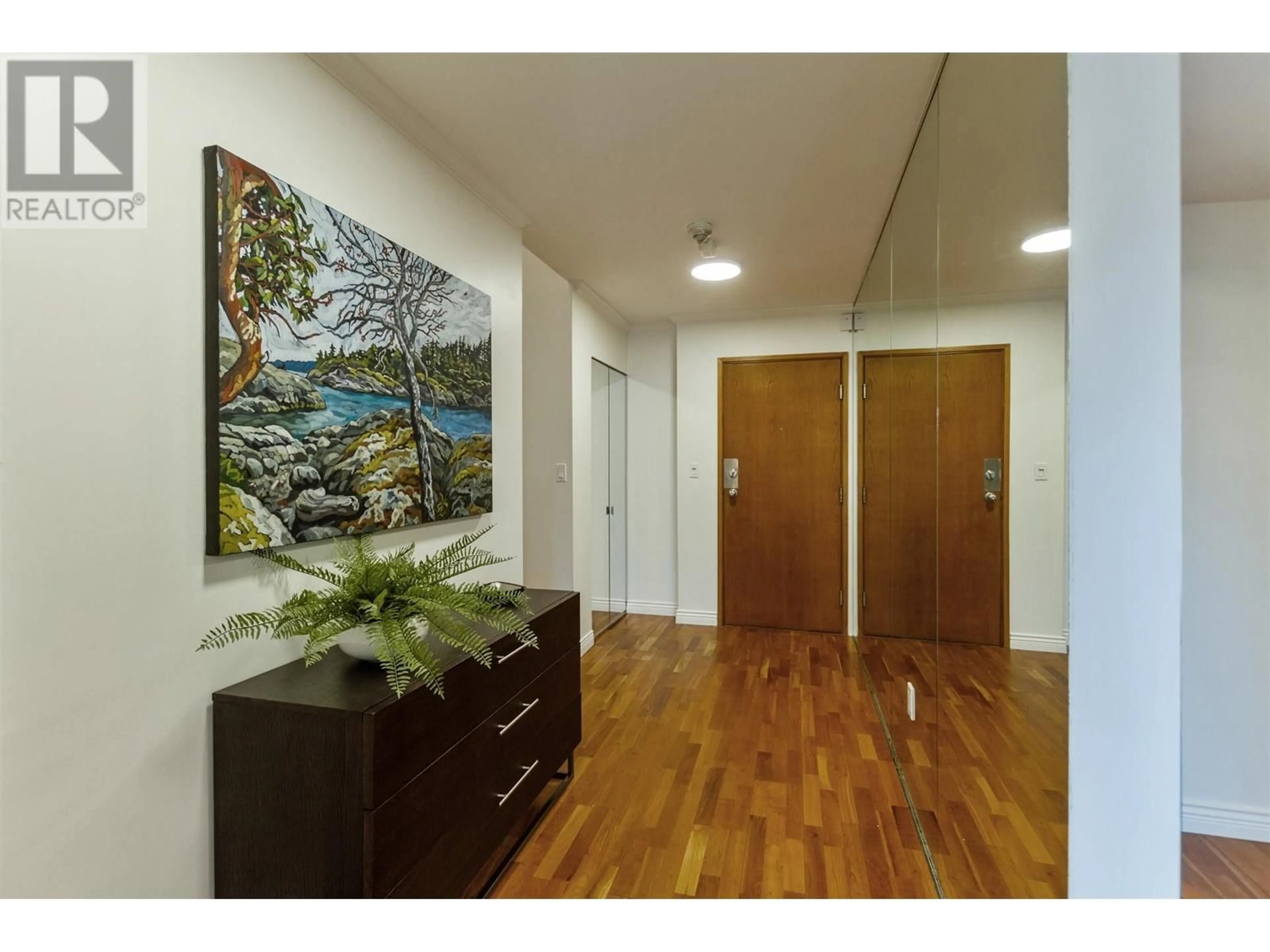 Indoor entryway for 73 1425 LAMEY'S MILL ROAD, Vancouver British Columbia V6H3W2