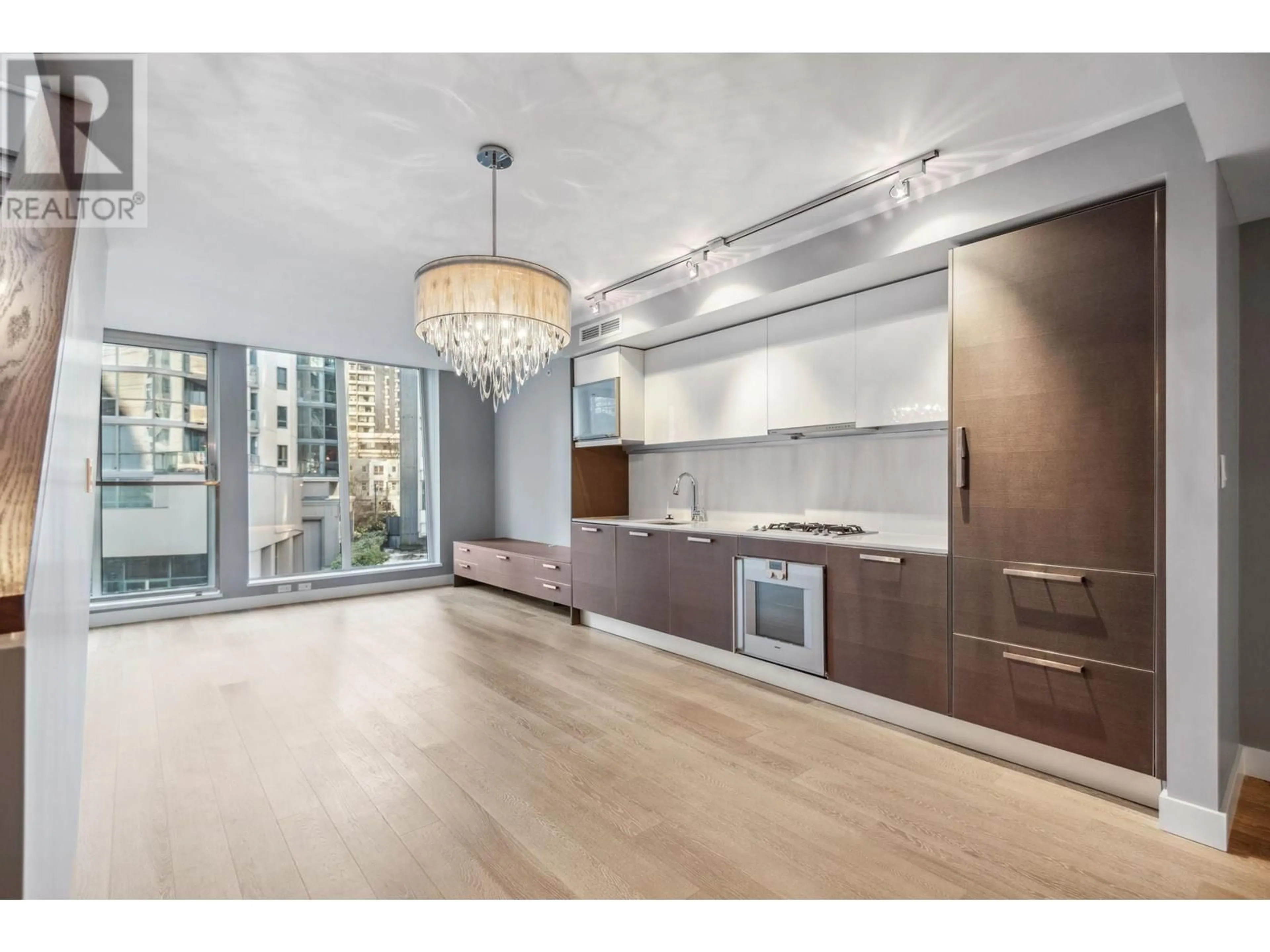 Open concept kitchen, unknown for PH505 - 1477 PENDER STREET, Vancouver British Columbia V6G2S3