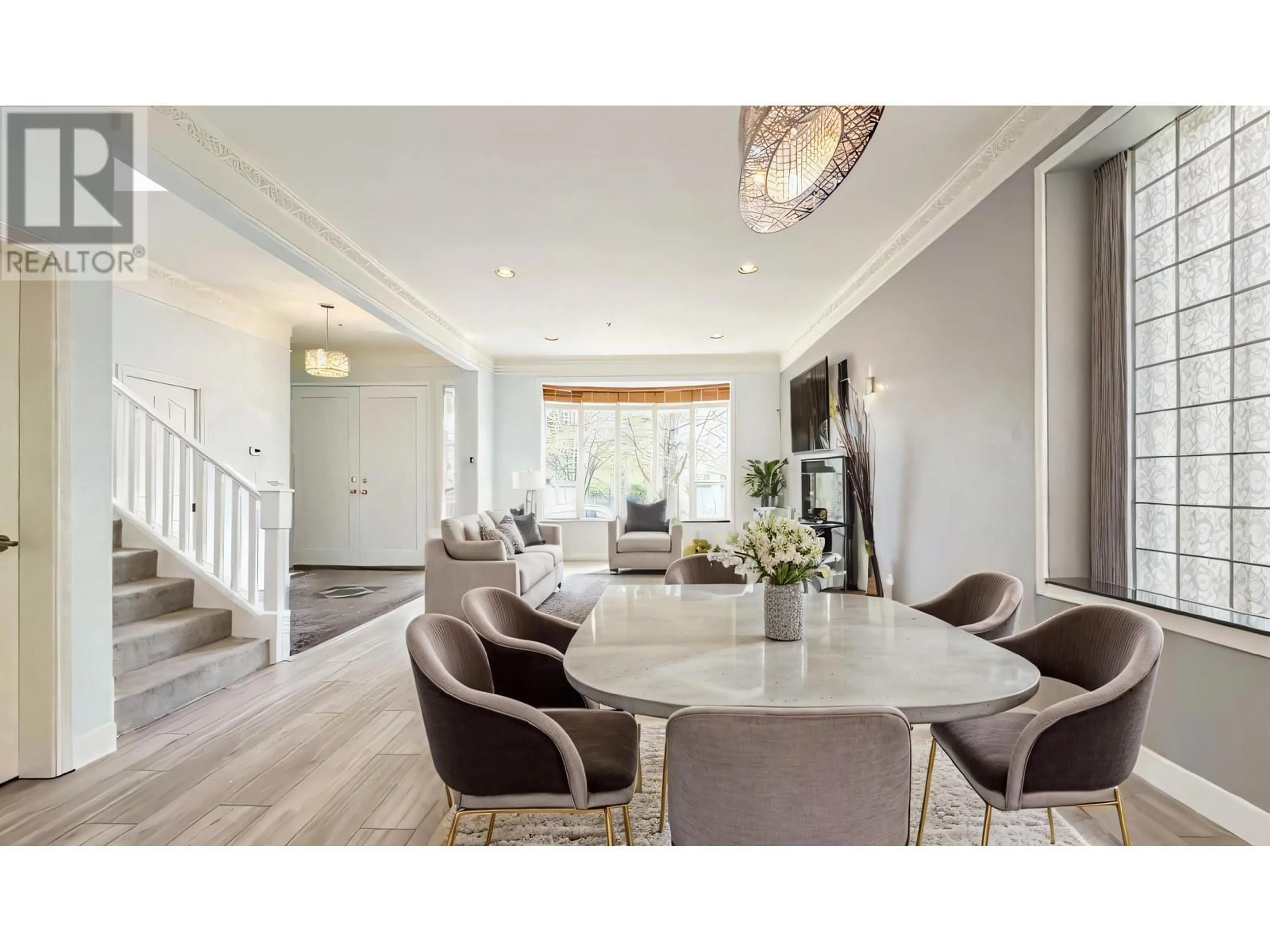 Dining room, wood/laminate floor for 3243 E 44TH AVENUE, Vancouver British Columbia V5R3B2