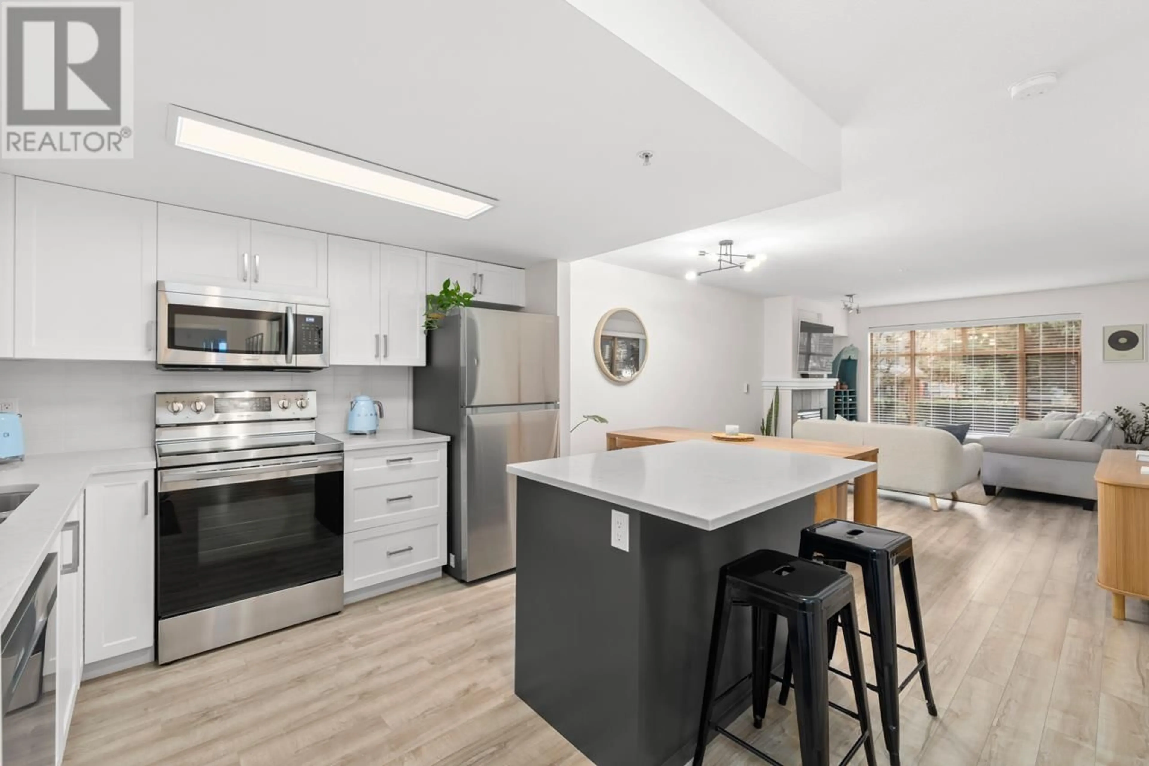 Open concept kitchen, unknown for 103 285 NEWPORT DRIVE, Port Moody British Columbia V3H5J6