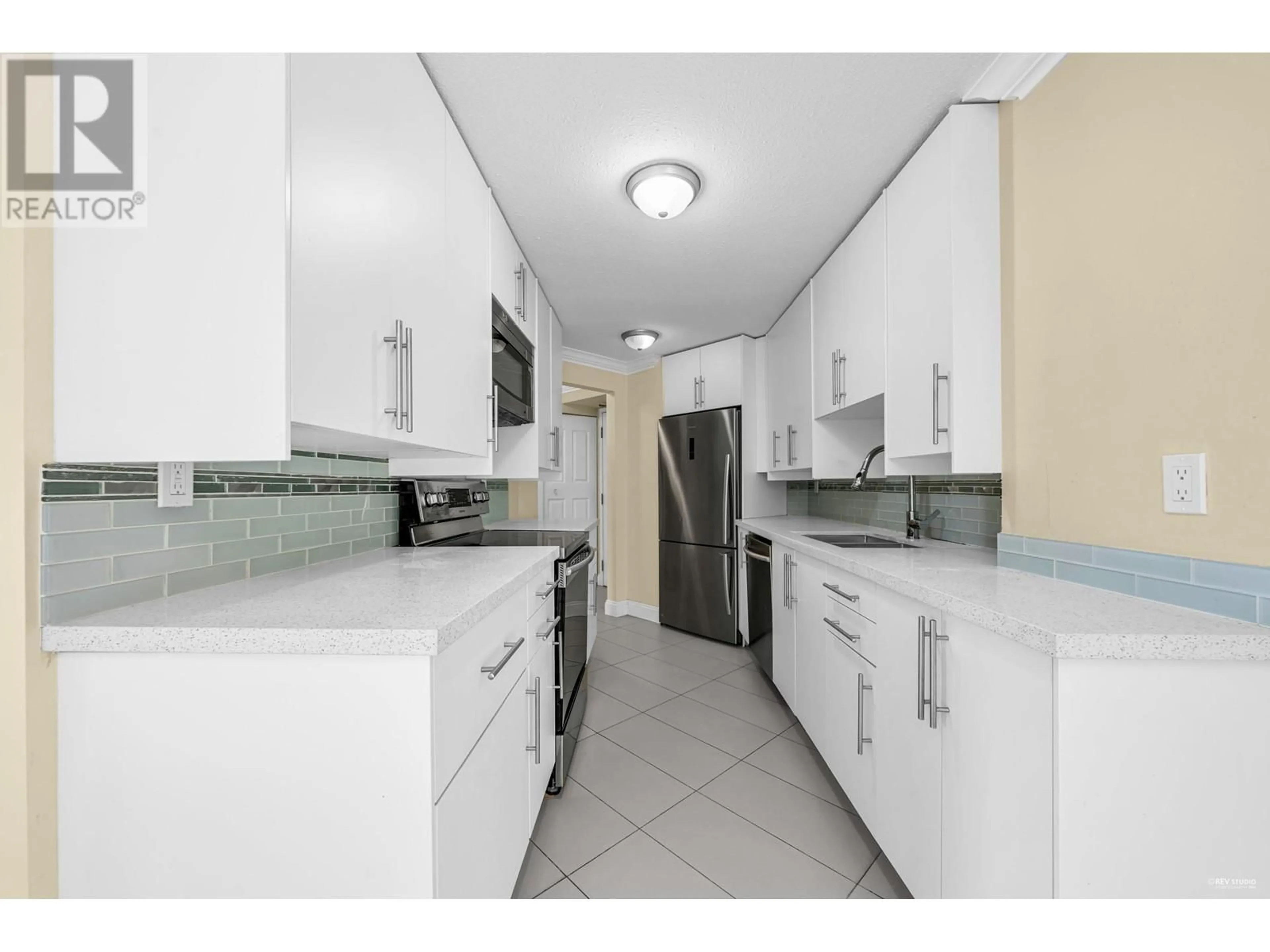 Standard kitchen, ceramic/tile floor for 214 7295 MOFFATT ROAD, Richmond British Columbia V6Y3E5