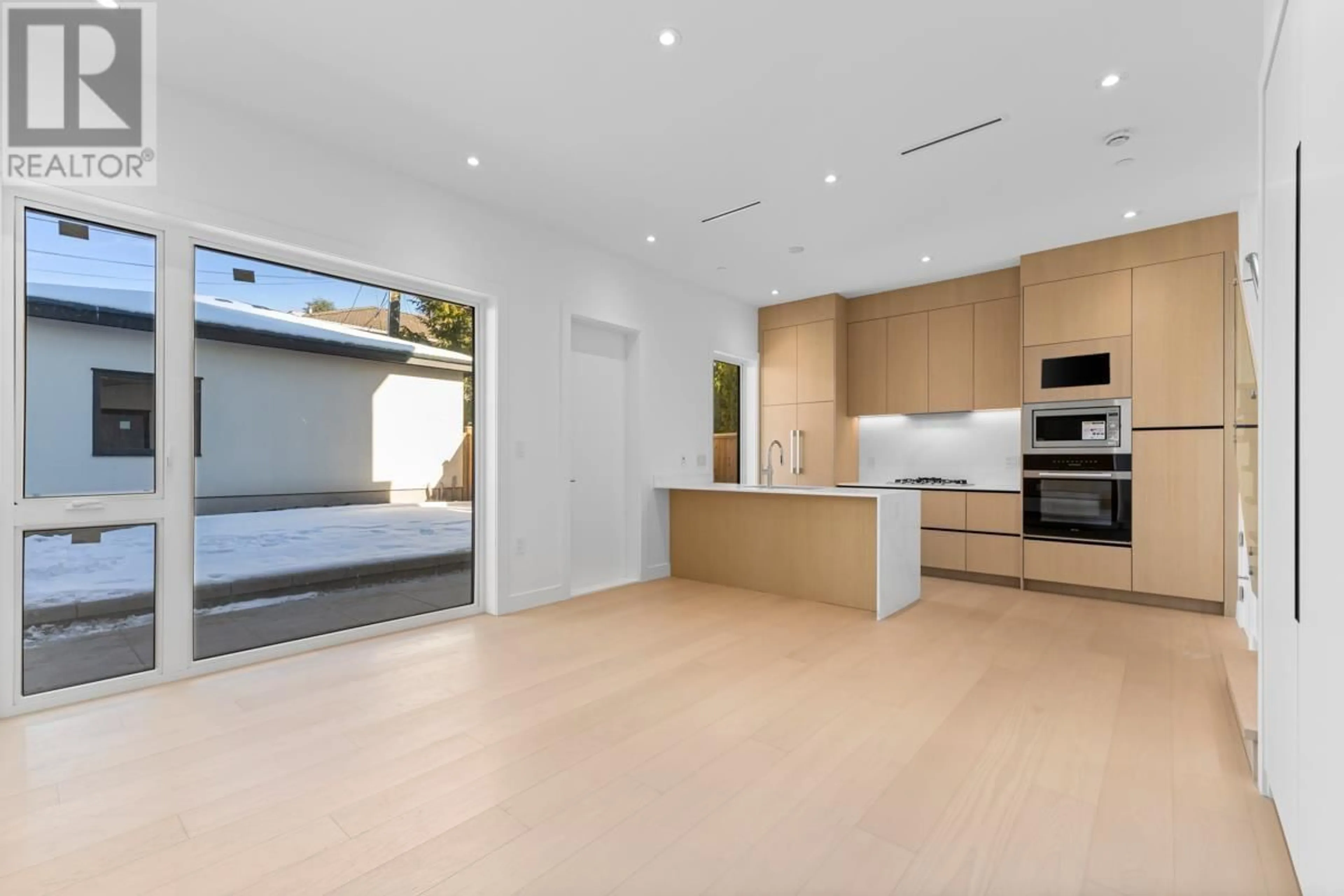 Open concept kitchen, unknown for 2 1315 W 64TH AVENUE, Vancouver British Columbia V6P2M9