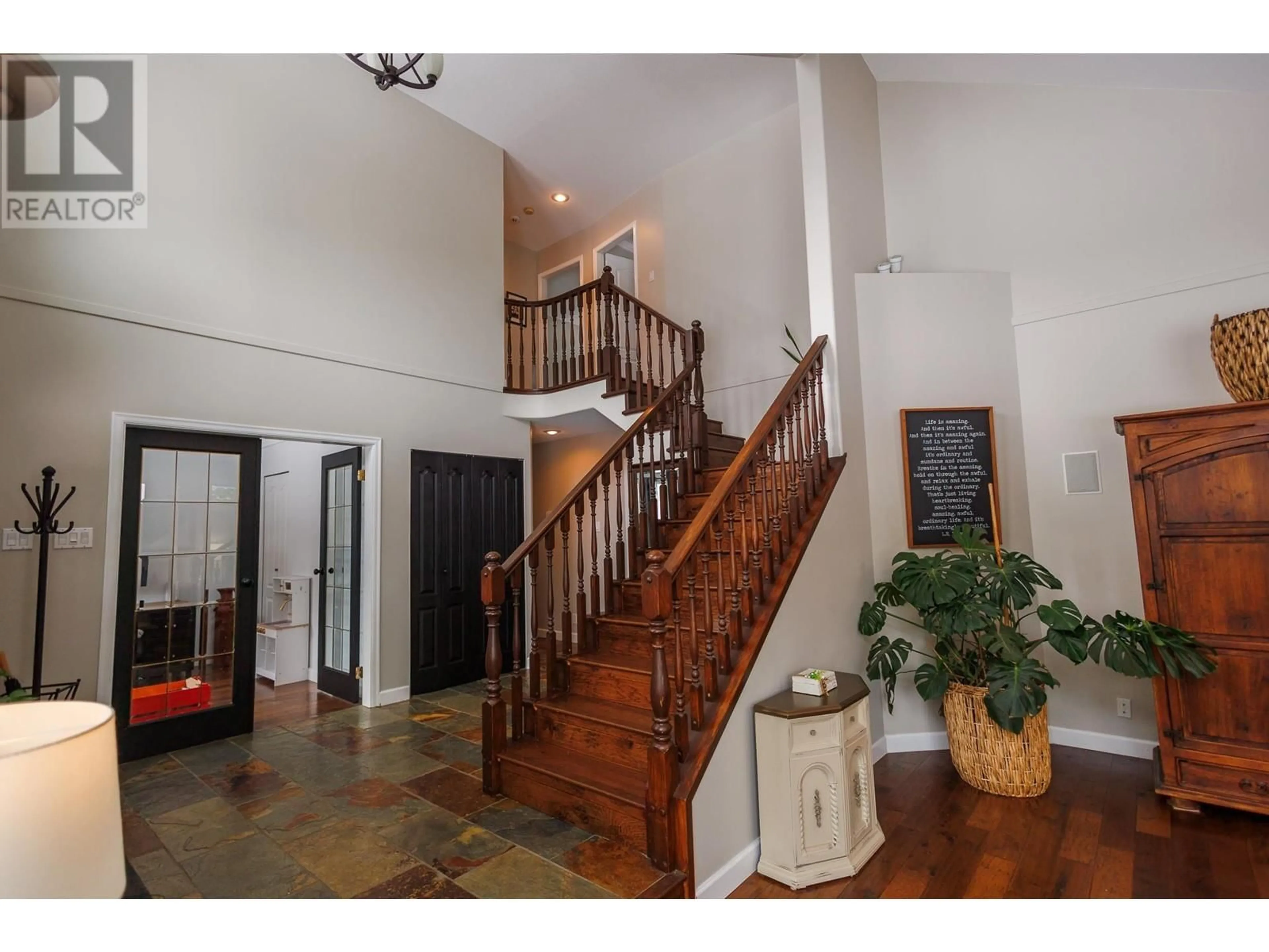 Indoor foyer for 3907 MARSHALL STREET, Terrace British Columbia V8G5G8