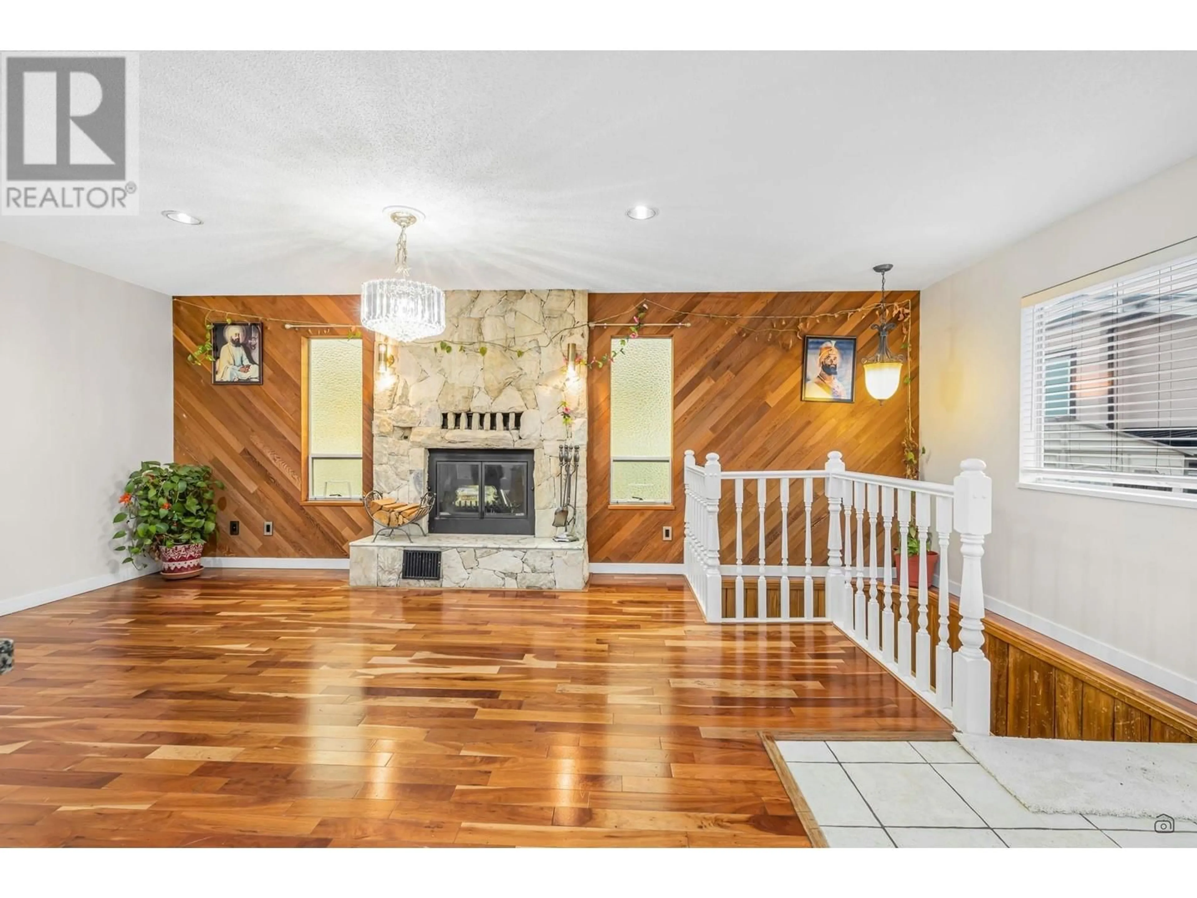 Unknown for 7996 PRINCE EDWARD STREET, Vancouver British Columbia V5X3R6