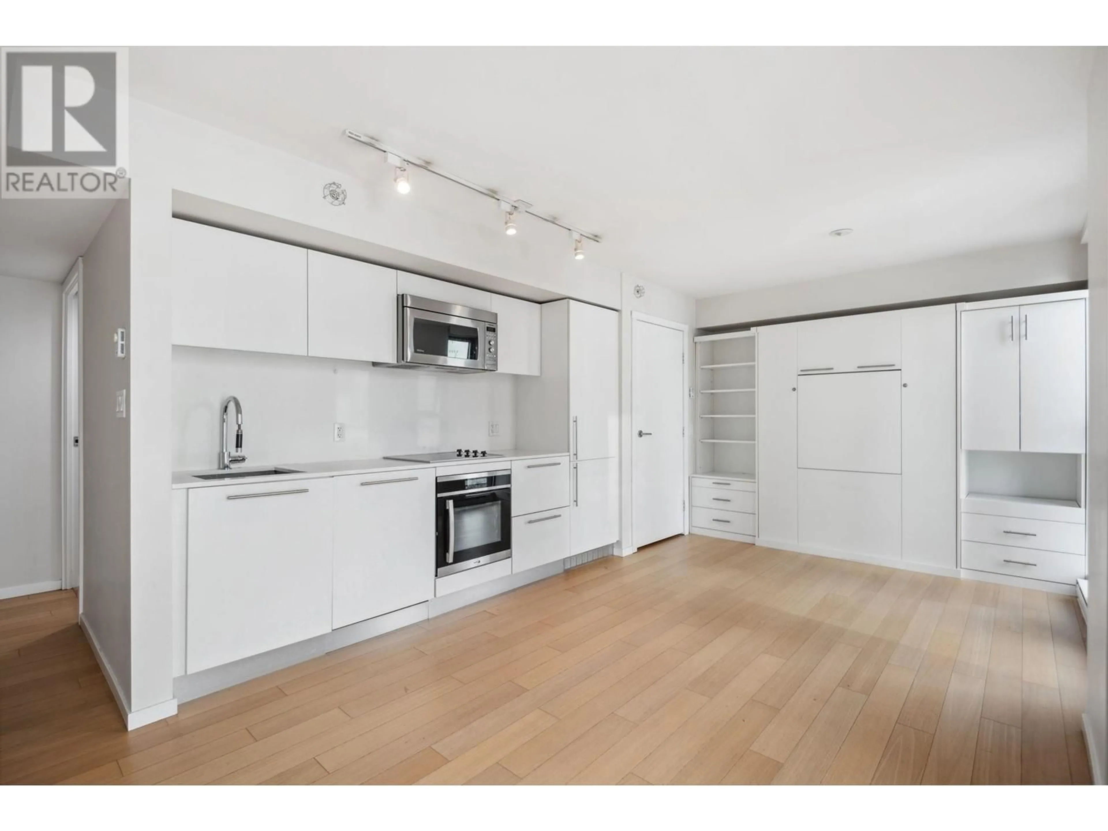 Open concept kitchen, unknown for 1201 999 SEYMOUR STREET, Vancouver British Columbia V6B0M5