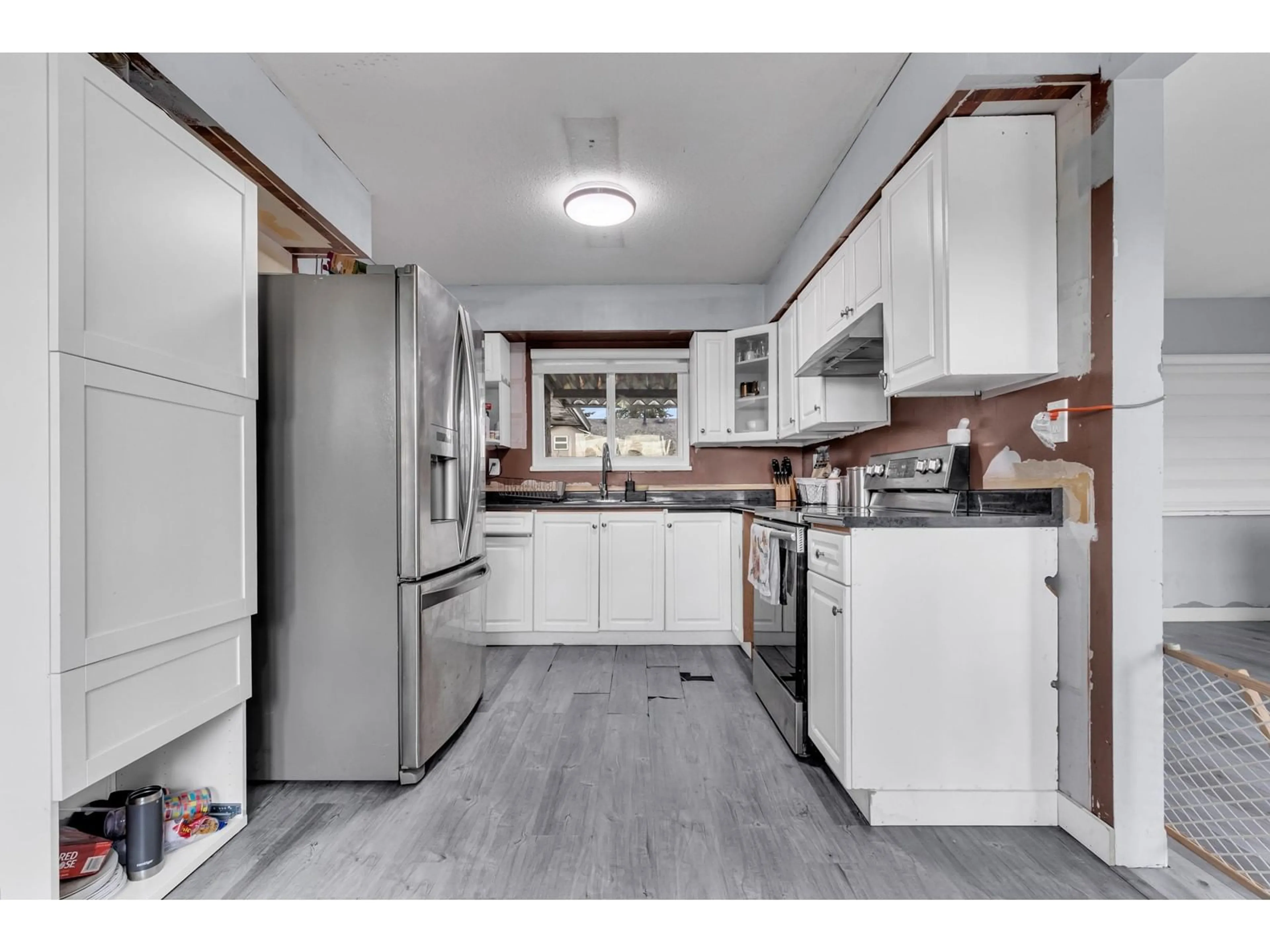 Standard kitchen, unknown for 7672 115A STREET, Delta British Columbia V4C5R2