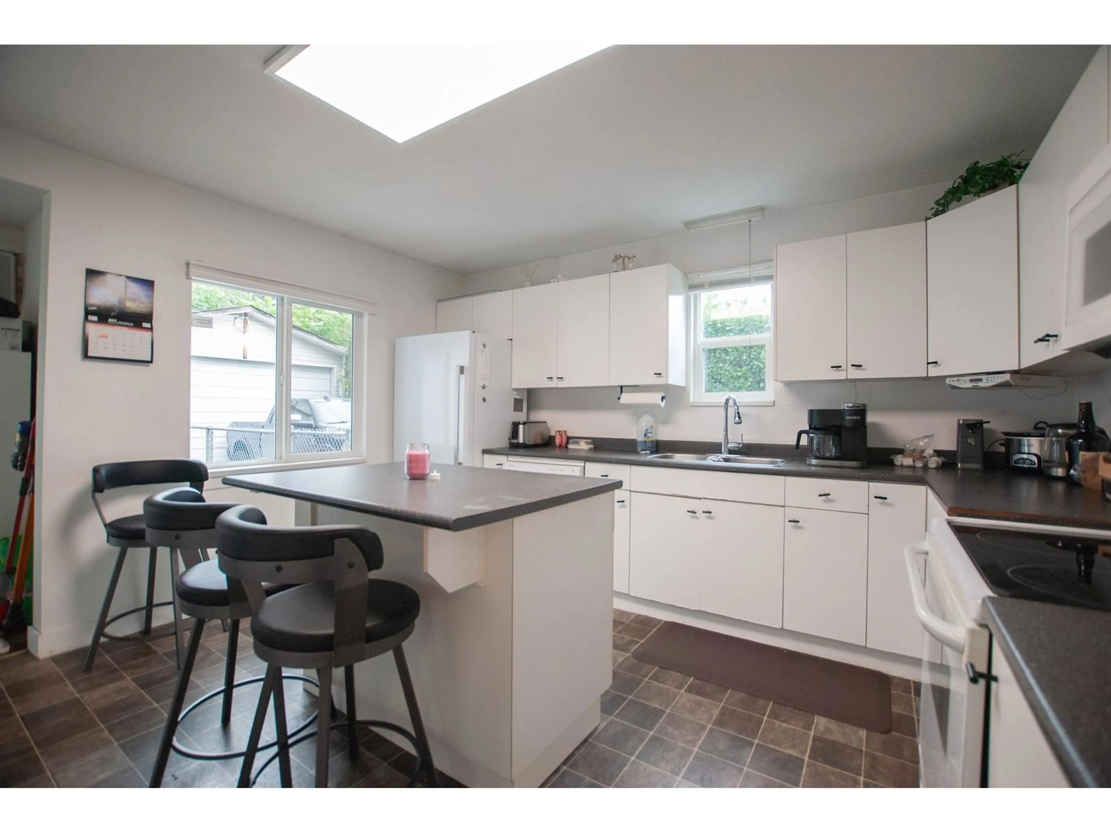 Unknown for 7730 WREN, Mission British Columbia V2V3C4