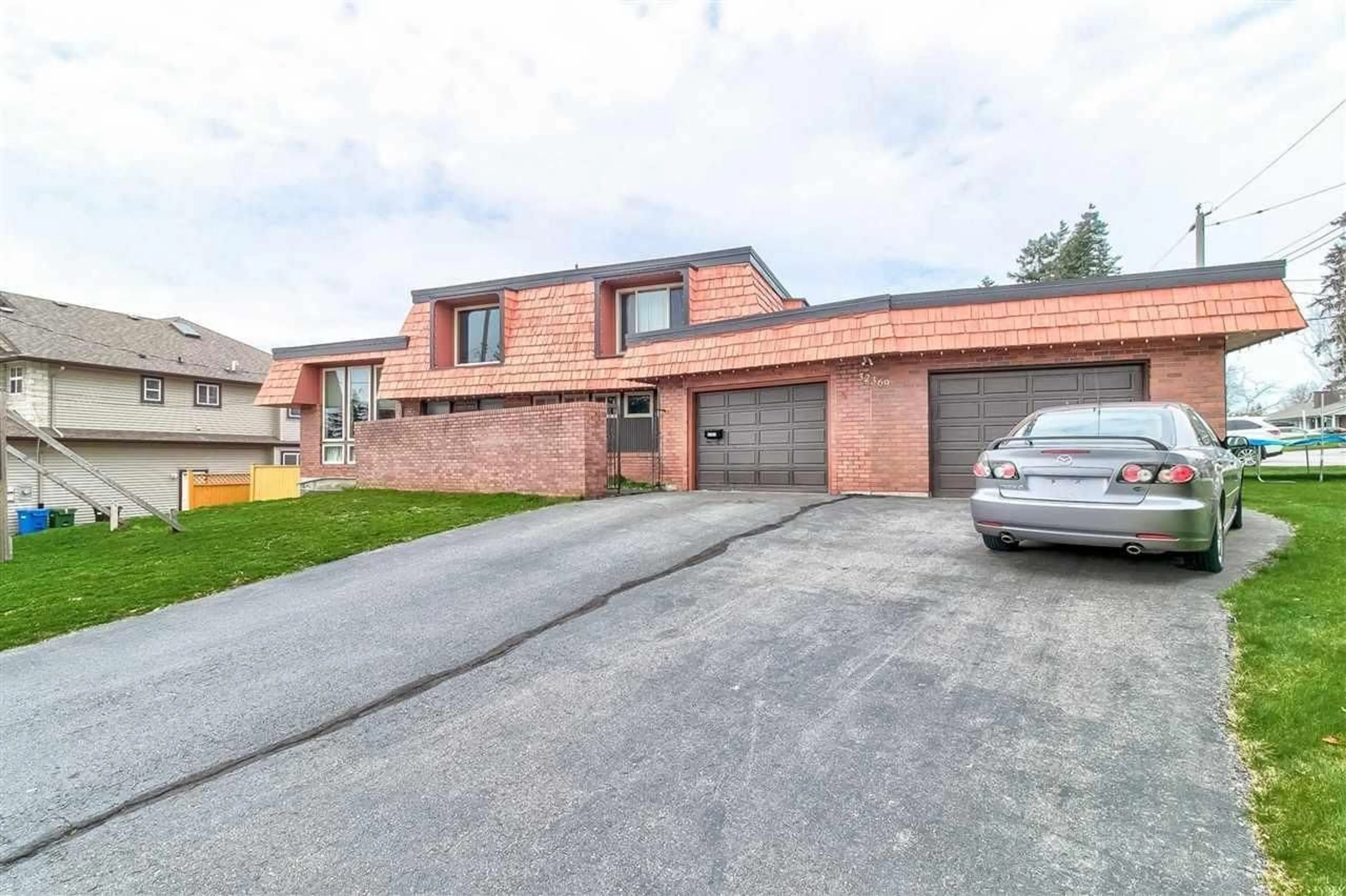 Home with brick exterior material, street for 32369 ALPINE AVENUE, Abbotsford British Columbia V2T1H5