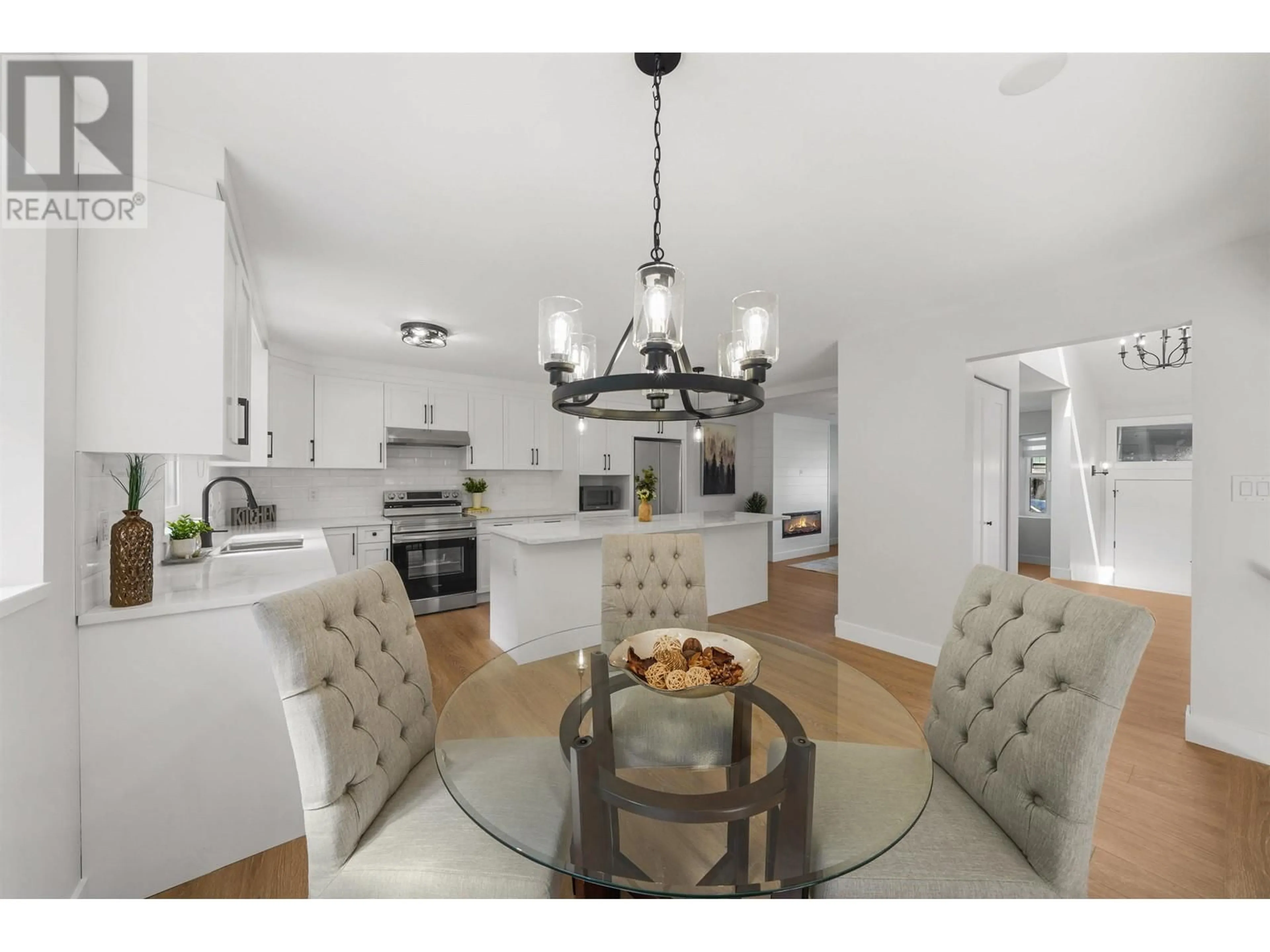 Open concept kitchen, unknown for 23005 APPLE GROVE, Maple Ridge British Columbia V2X9K3