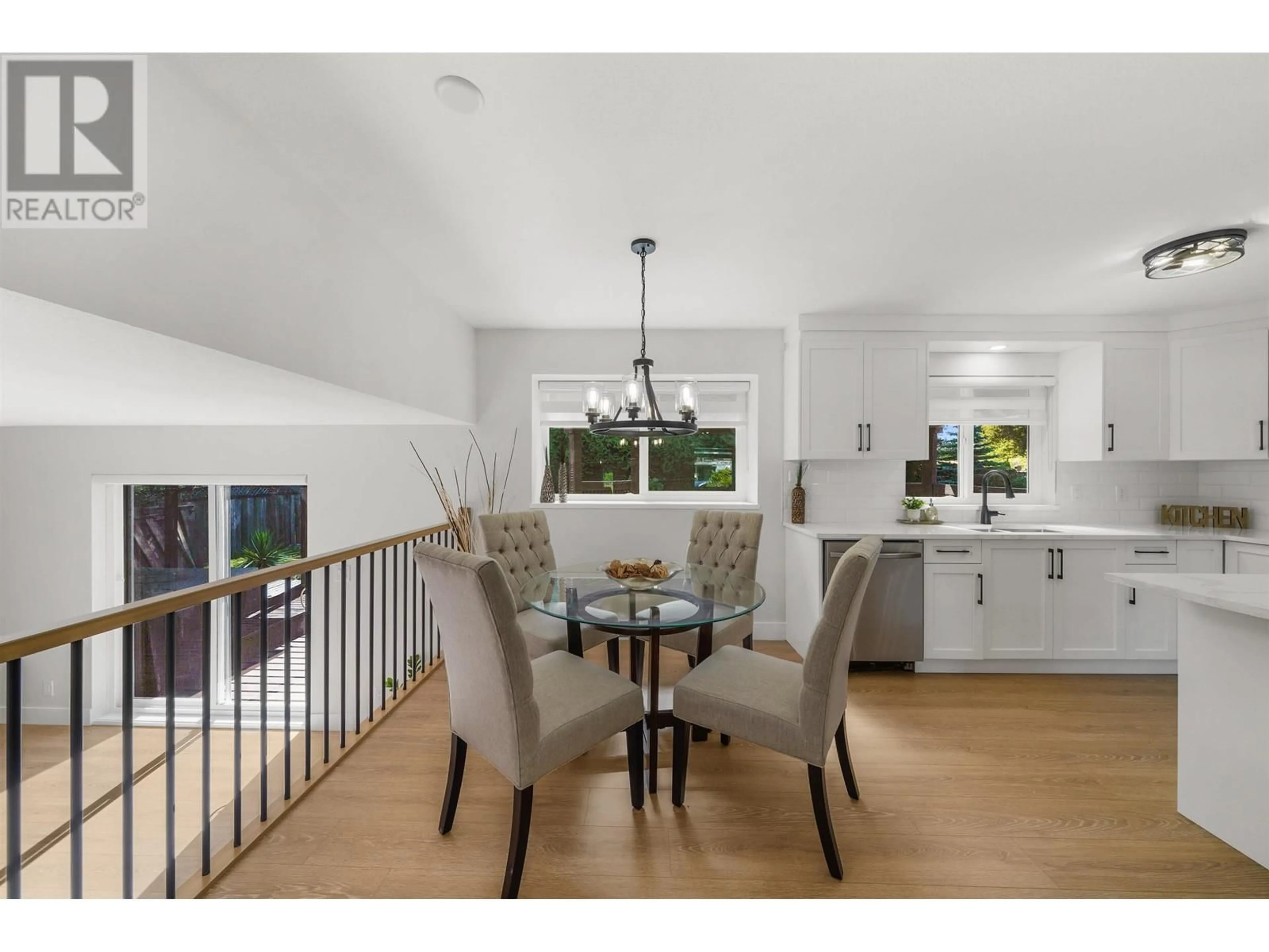 Dining room, unknown for 23005 APPLE GROVE, Maple Ridge British Columbia V2X9K3