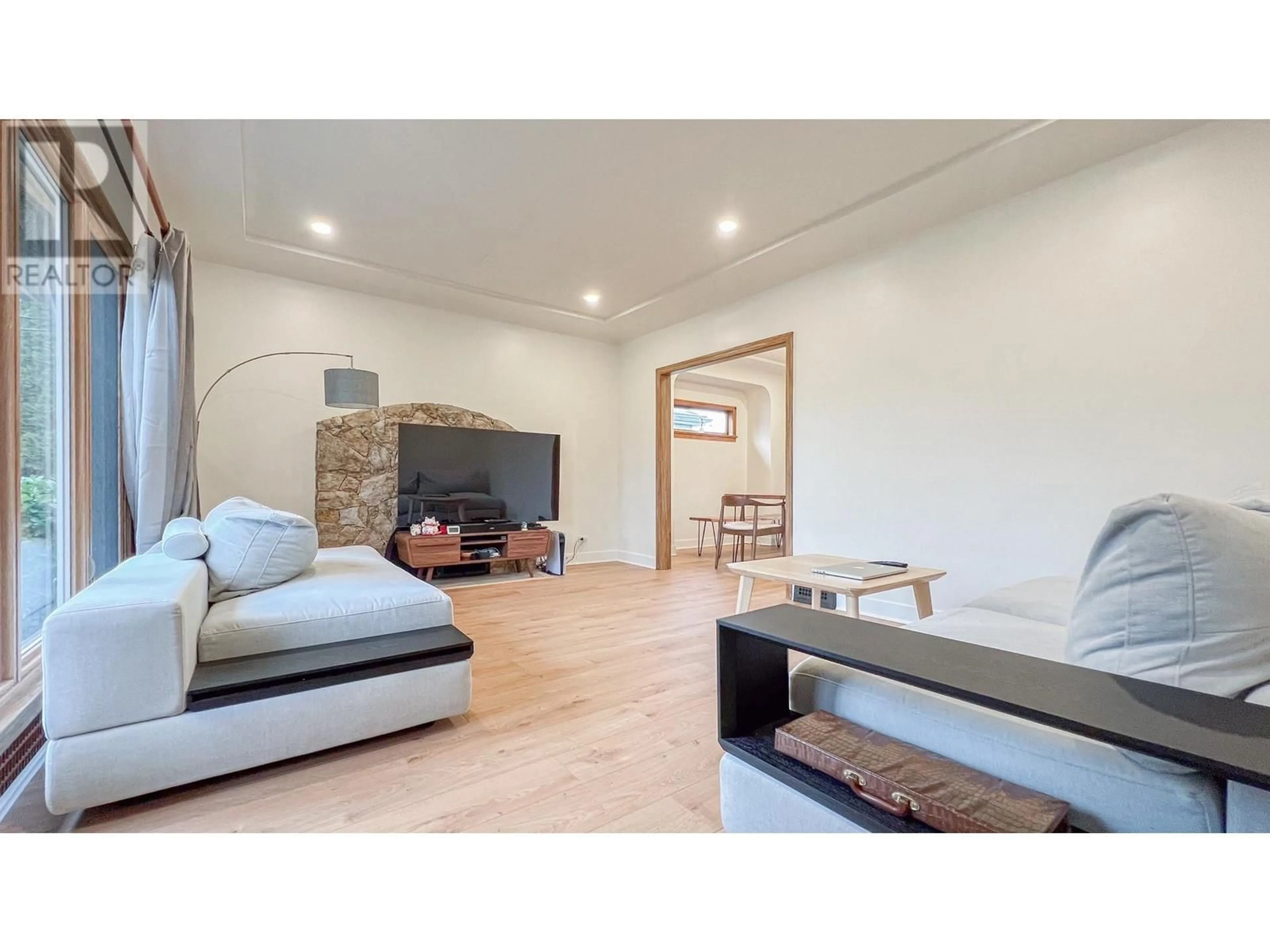 Living room with furniture, unknown for 1165 26TH AVENUE, Vancouver British Columbia V5V2J8