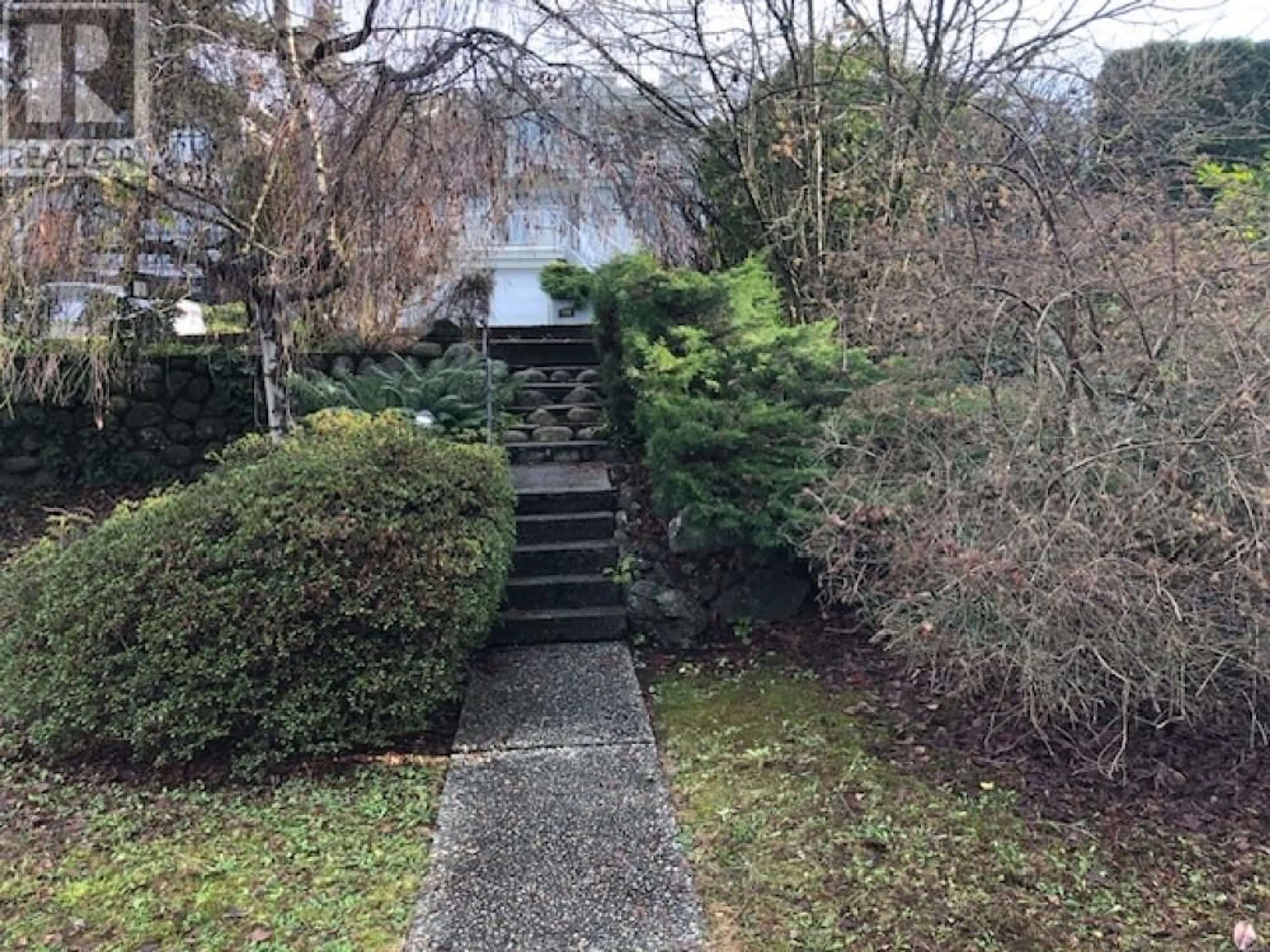 A pic from outside/outdoor area/front of a property/back of a property/a pic from drone, street for 7231 BARNET ROAD, Burnaby British Columbia V5A1E3