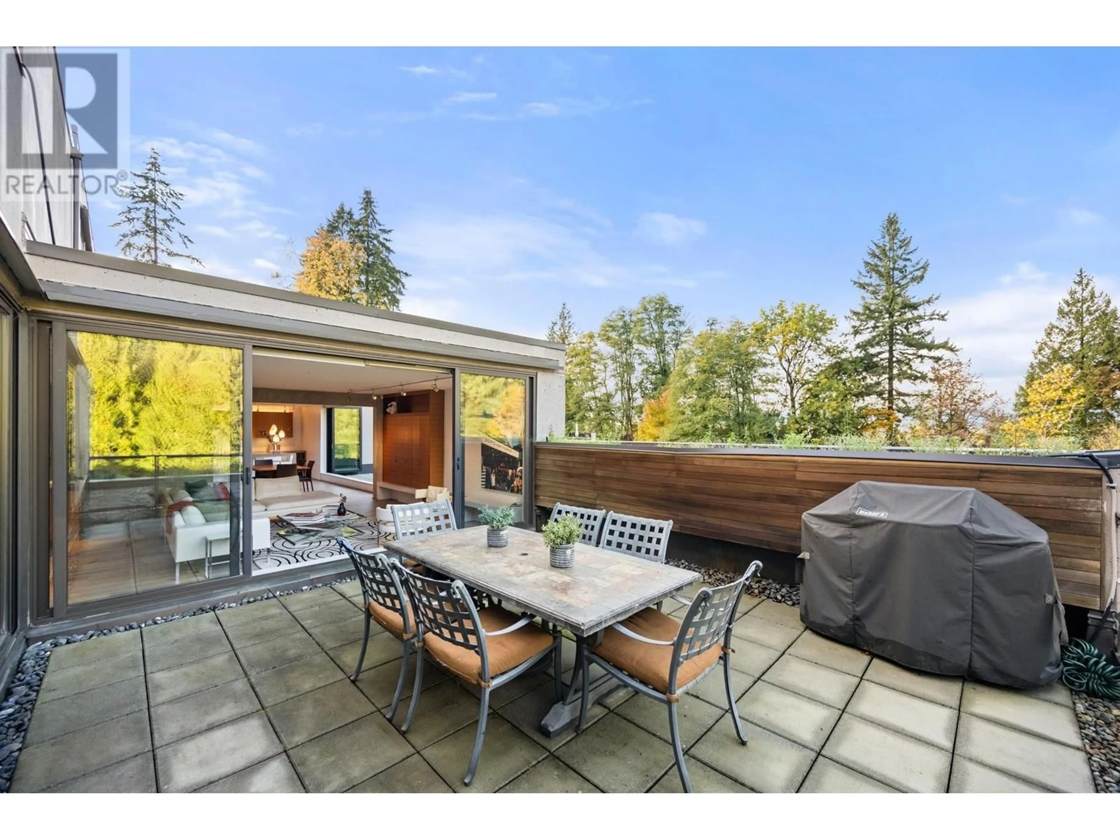 Patio, street for 306 4900 CARTIER STREET, Vancouver British Columbia V6M4H2