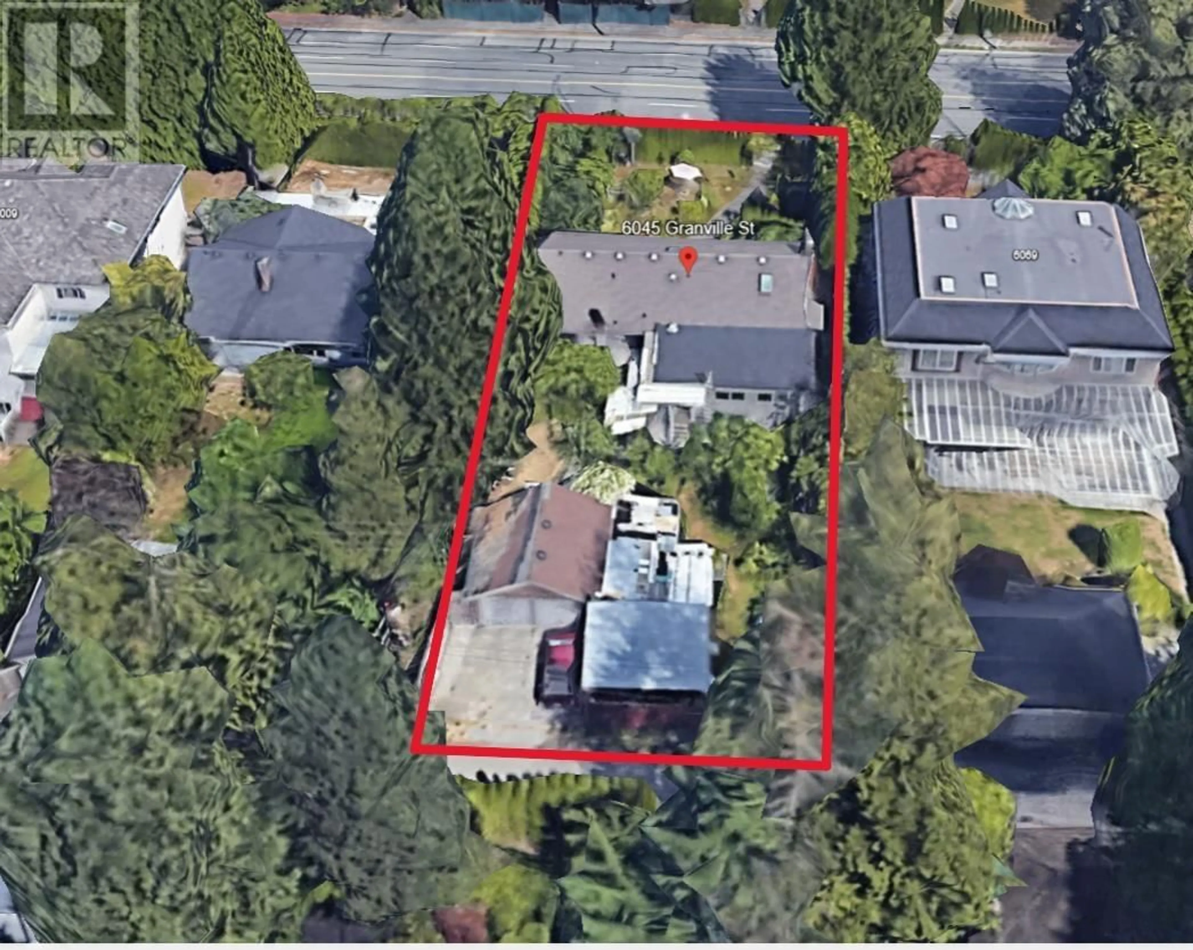 A pic from outside/outdoor area/front of a property/back of a property/a pic from drone, street for 6045 GRANVILLE STREET, Vancouver British Columbia V6M3C9