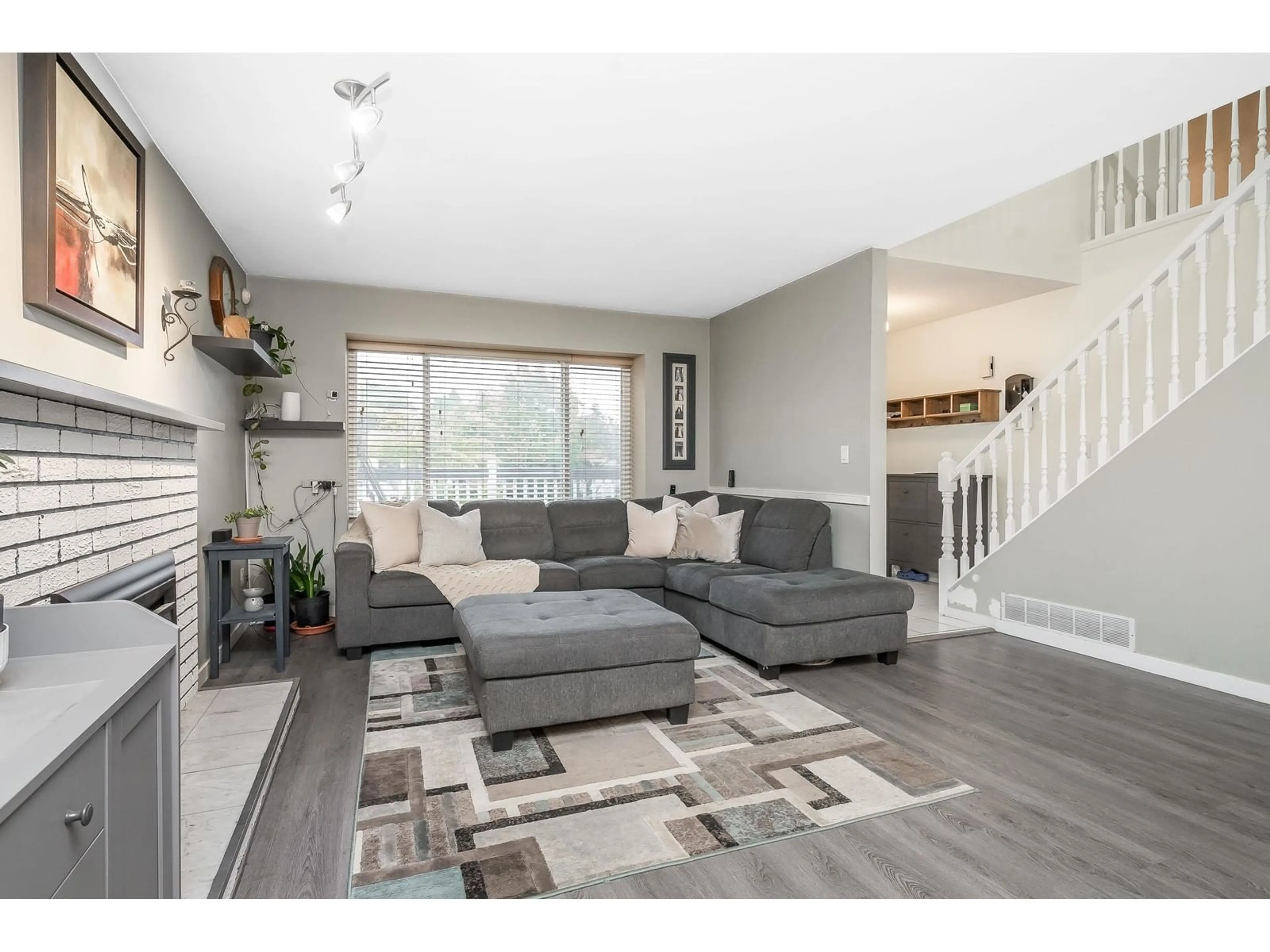 Living room with furniture, unknown for 13042 62 AVENUE, Surrey British Columbia V3X2G3