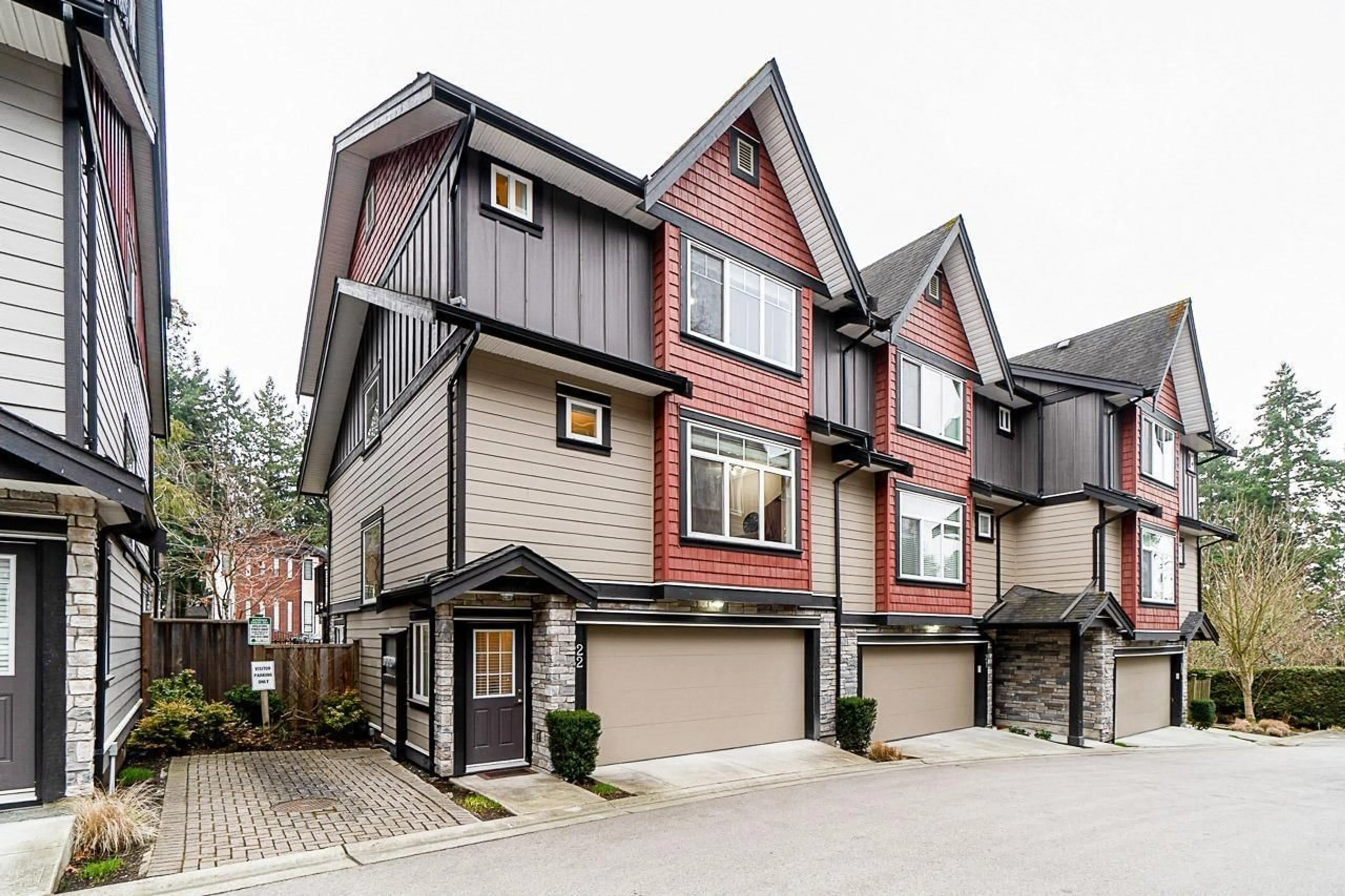 Home with brick exterior material, street for 22 6929 142 STREET, Surrey British Columbia V3W5N1