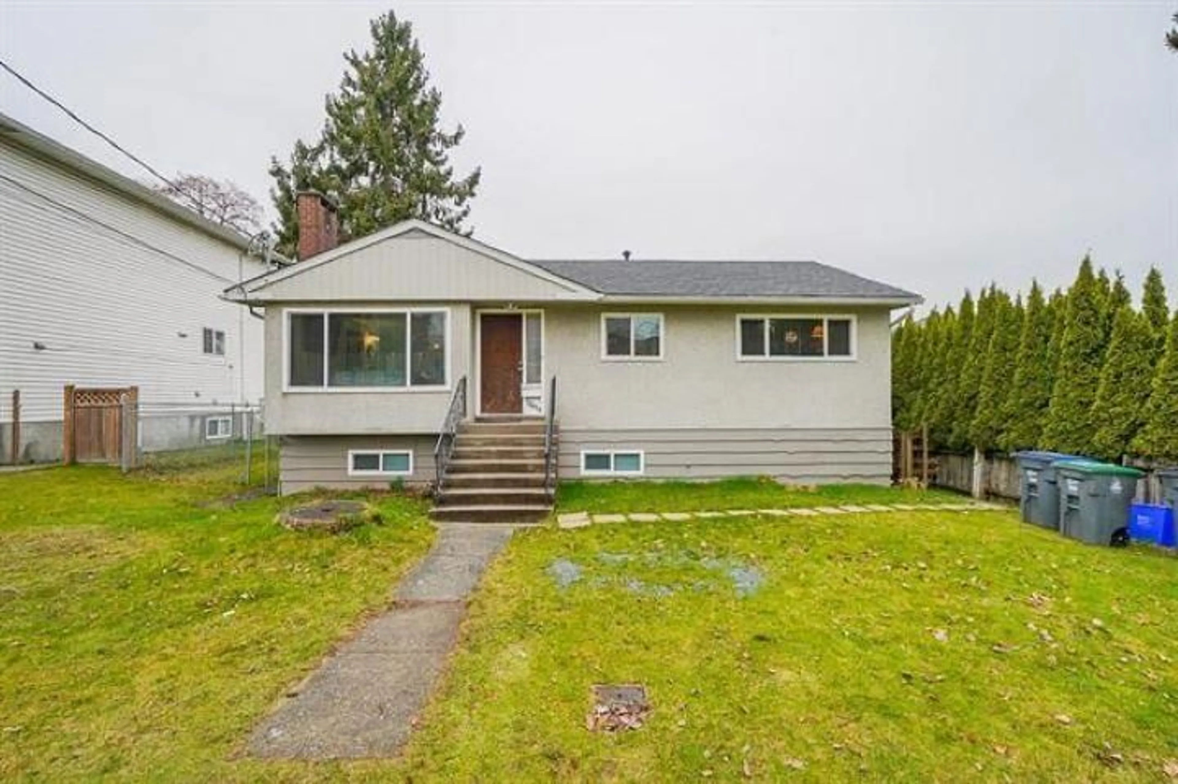Home with vinyl exterior material, street for 12679 97A, Surrey British Columbia V3V2H6