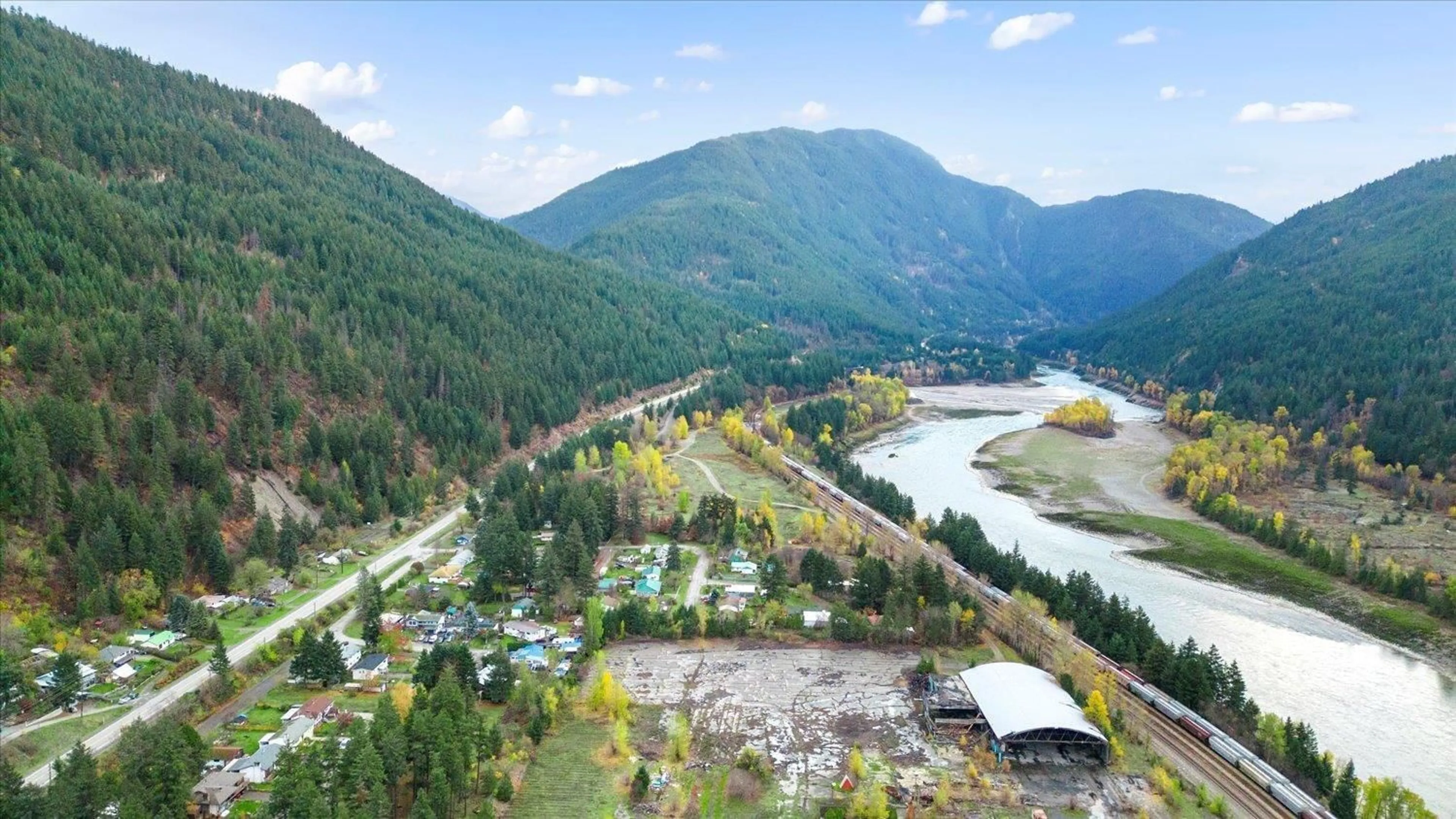 A pic from outside/outdoor area/front of a property/back of a property/a pic from drone, water/lake/river/ocean view for 47480 FAIRLEY ROAD, Boston Bar / Lytton British Columbia V0K1C0
