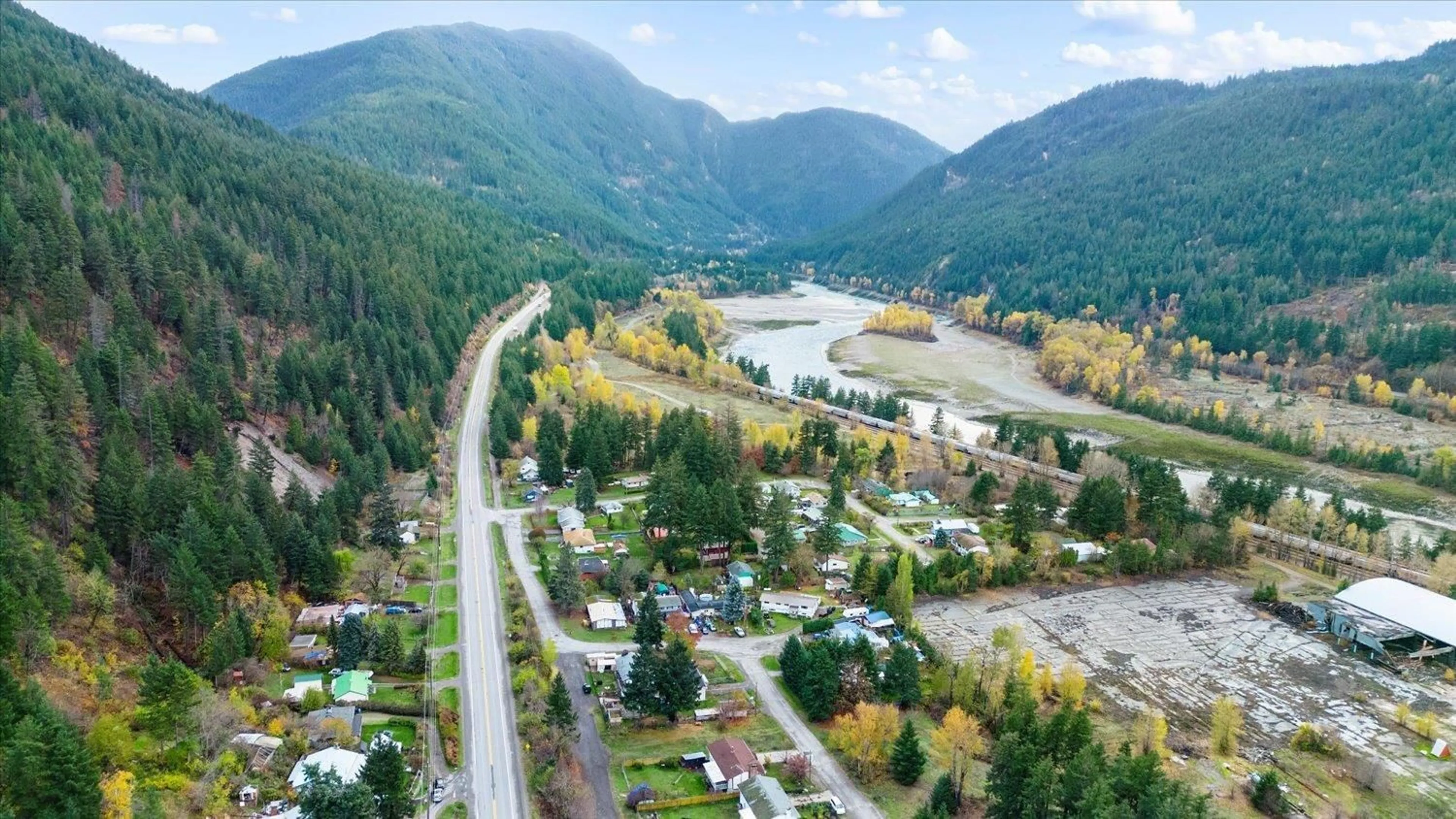 A pic from outside/outdoor area/front of a property/back of a property/a pic from drone, mountain view for 47480 FAIRLEY ROAD, Boston Bar / Lytton British Columbia V0K1C0