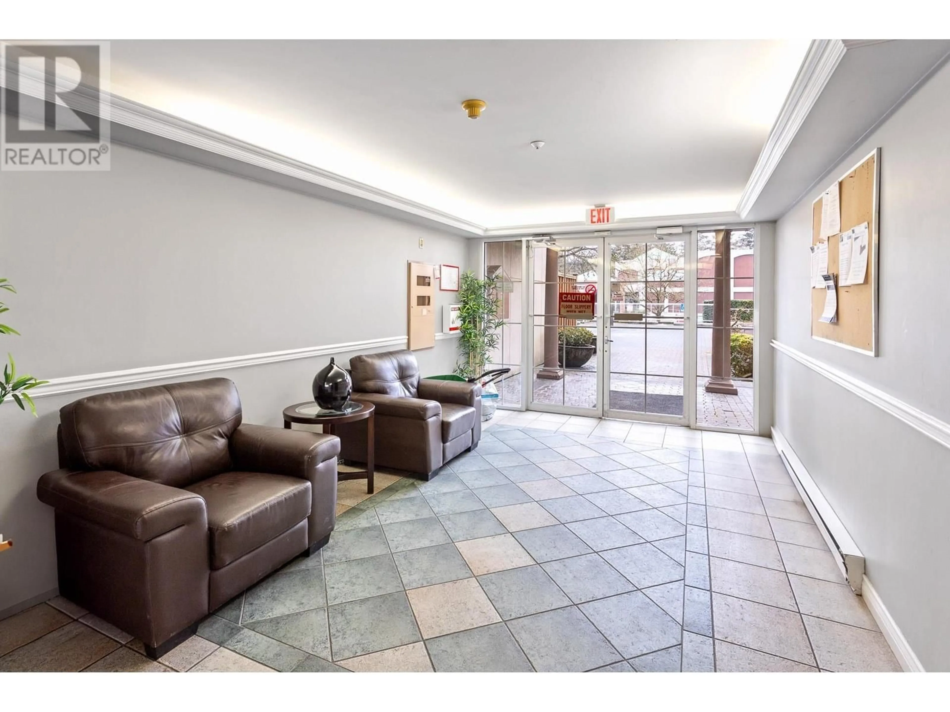 Lobby for 318 - 2678 DIXON STREET, Port Coquitlam British Columbia V3C6L7