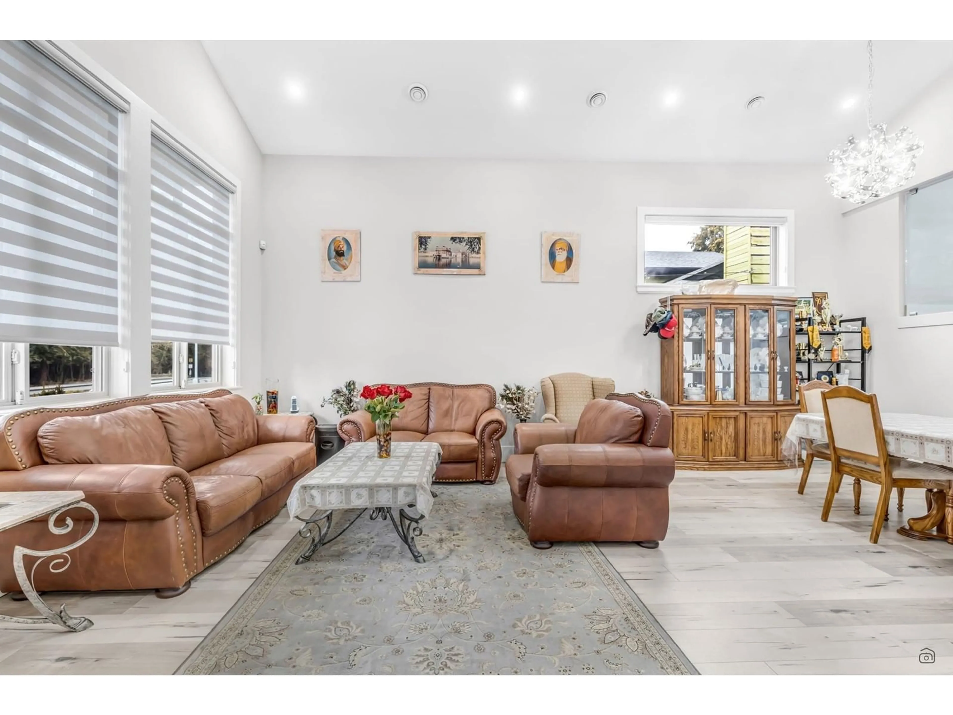 Living room with furniture, ceramic/tile floor for 11741 64 AVENUE, Delta British Columbia V4E1C7