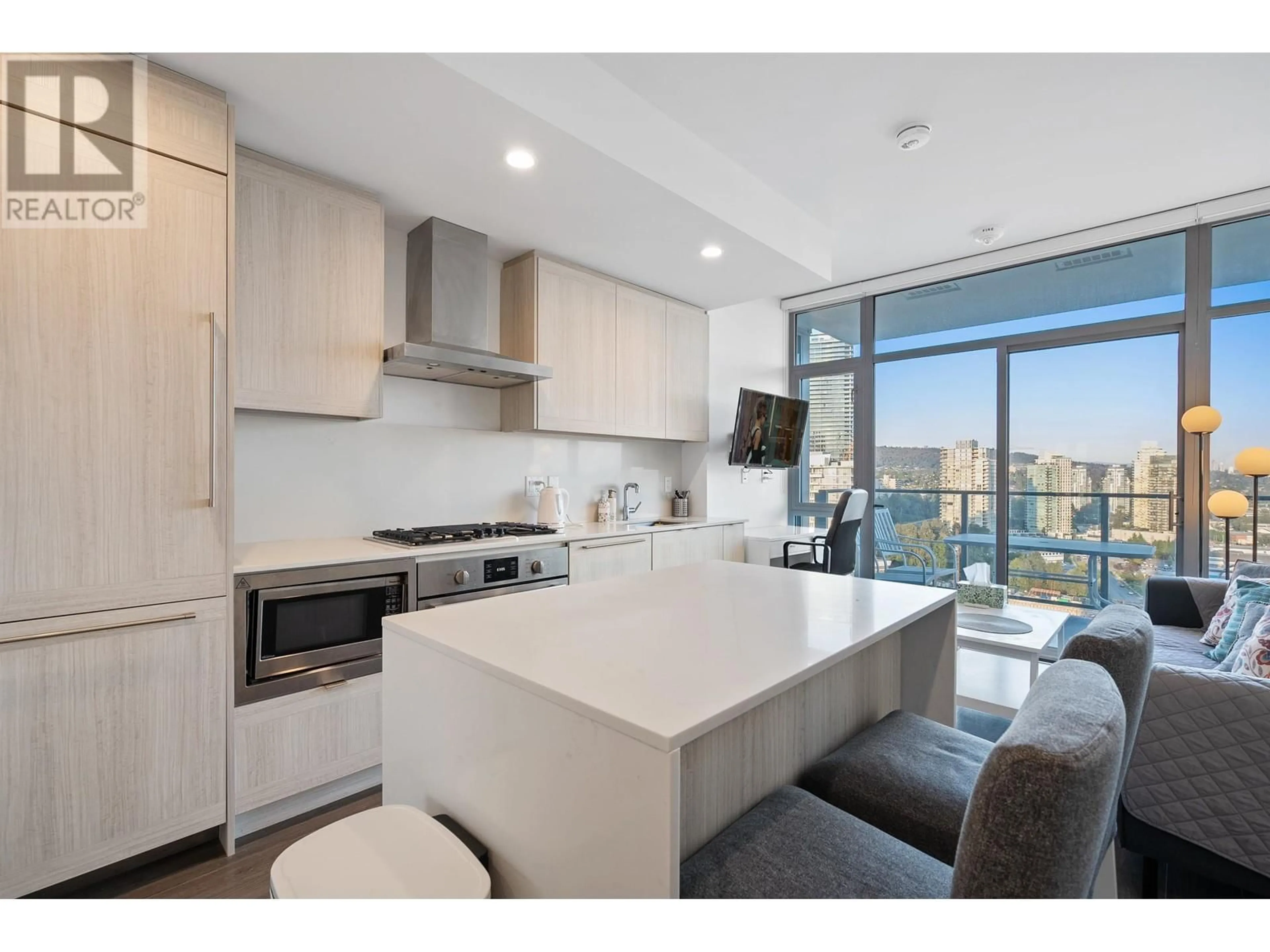Unknown for 2303 - 2351 BETA AVENUE, Burnaby British Columbia V5C0M2
