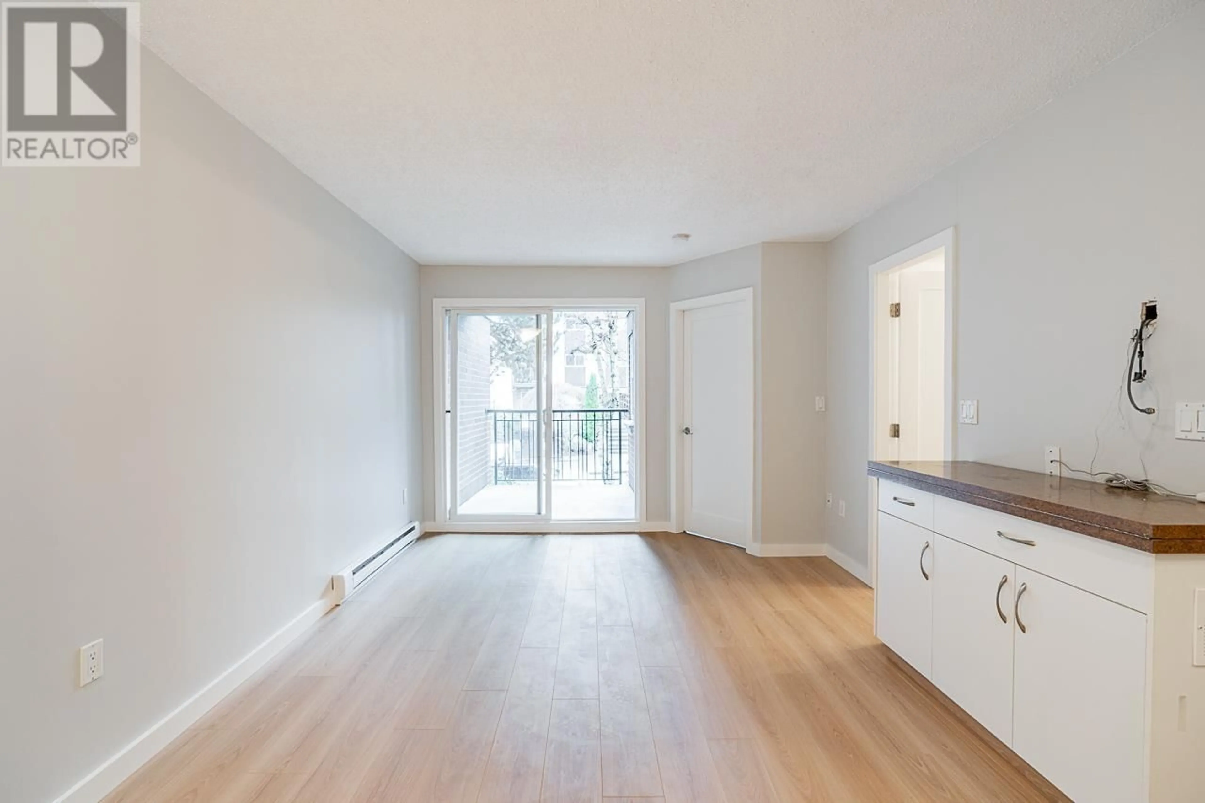 A pic of a room for 305 2239 W 1ST AVENUE, Vancouver British Columbia V6K1G1