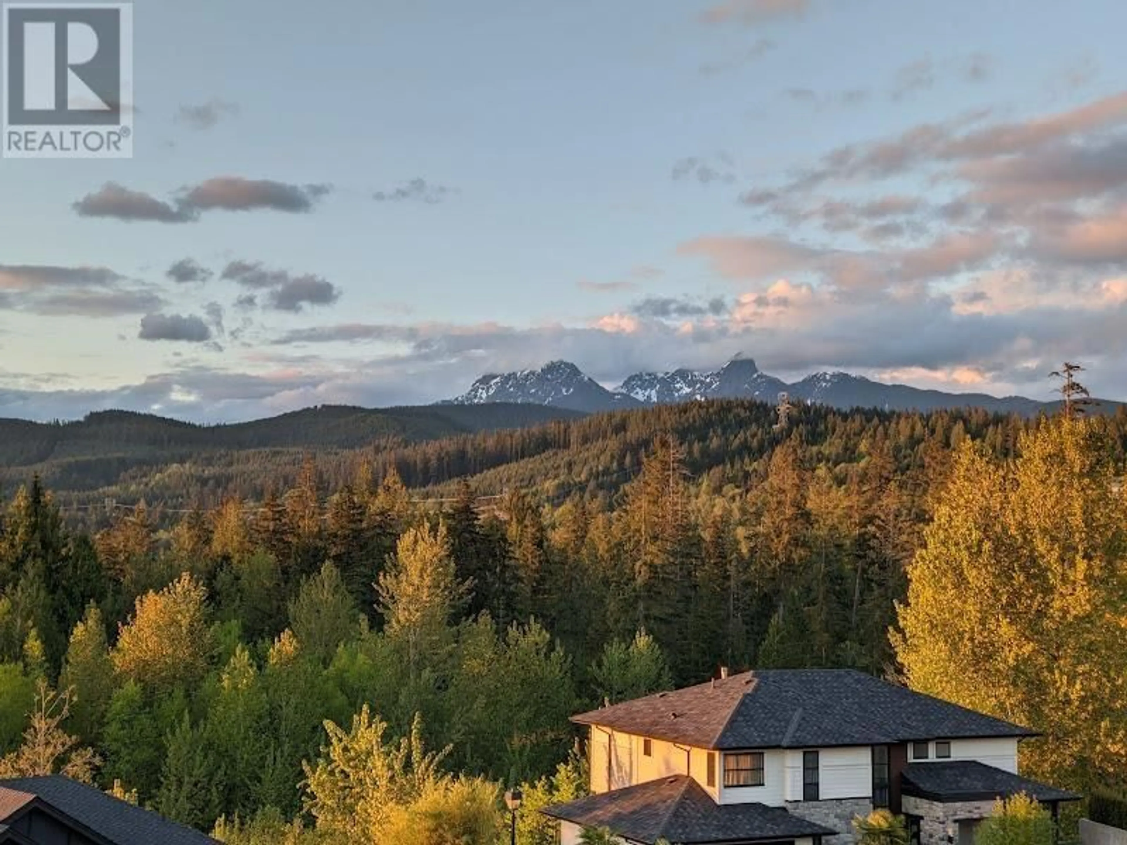 A pic from outside/outdoor area/front of a property/back of a property/a pic from drone, mountain view for 13662 MCKERCHER DRIVE, Maple Ridge British Columbia V4R0E1