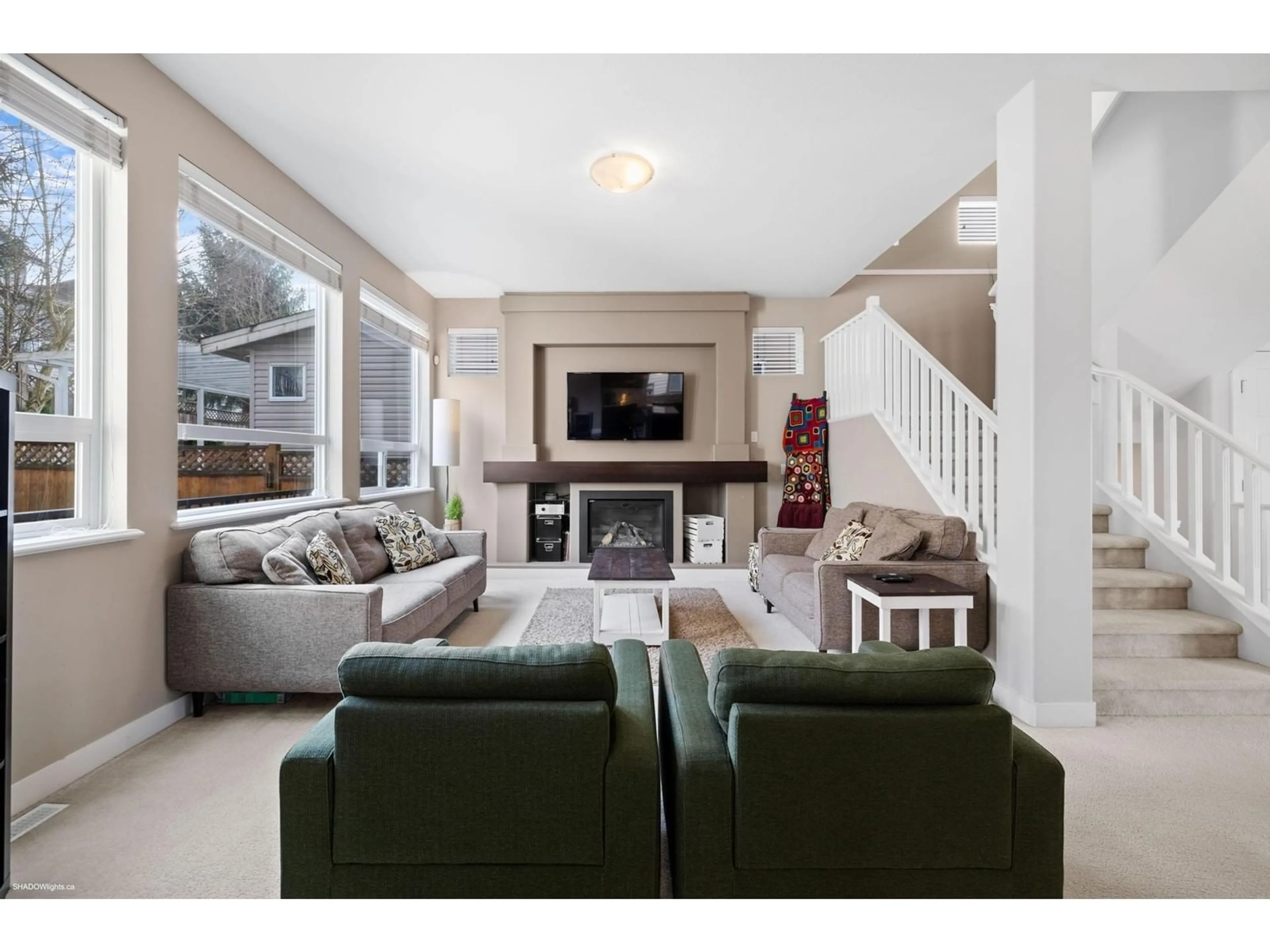 Living room with furniture, unknown for 7016 178TH ST, Surrey British Columbia V3S8S2
