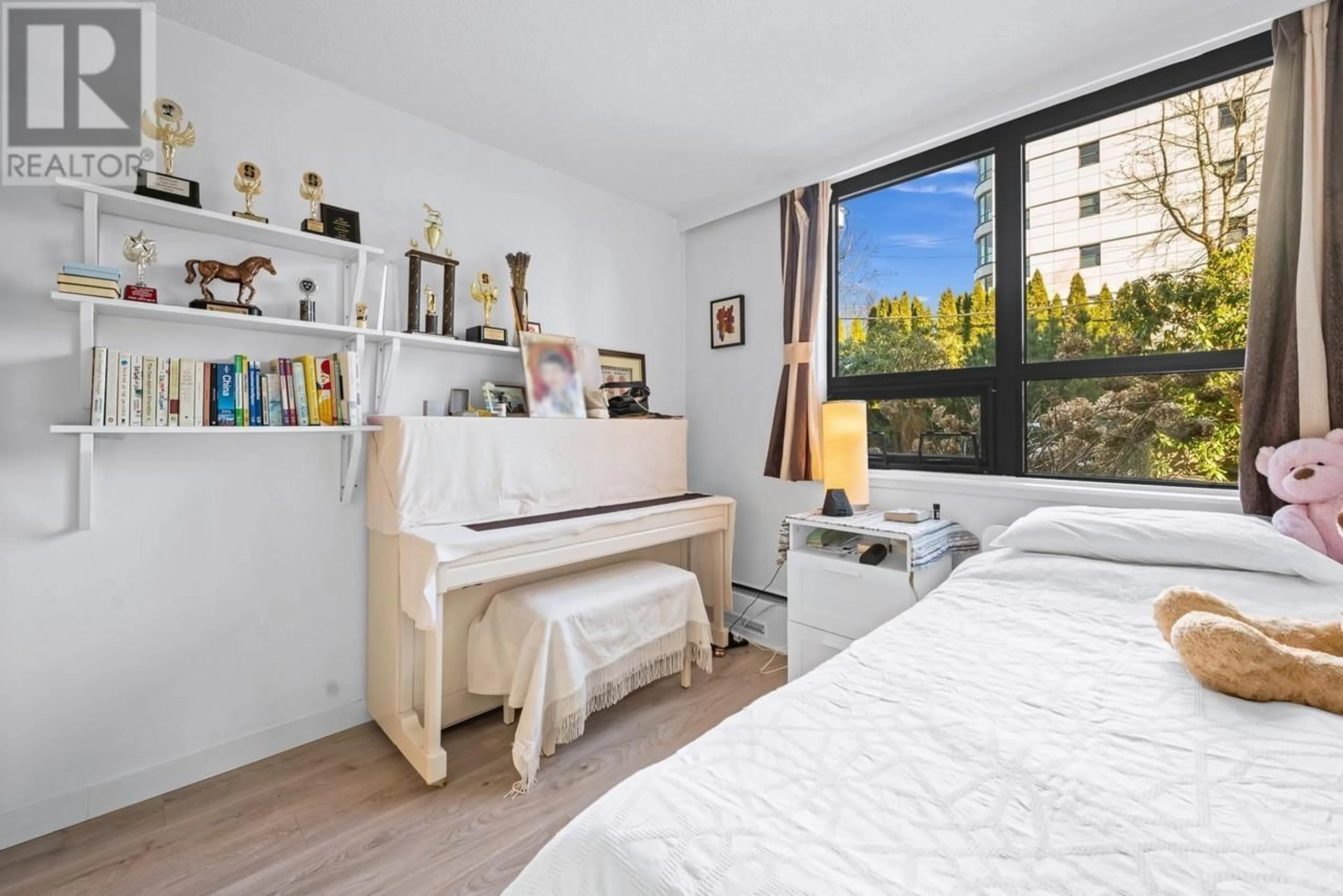 A pic of a room for 104 - 5350 BALSAM STREET, Vancouver British Columbia V6M4B4