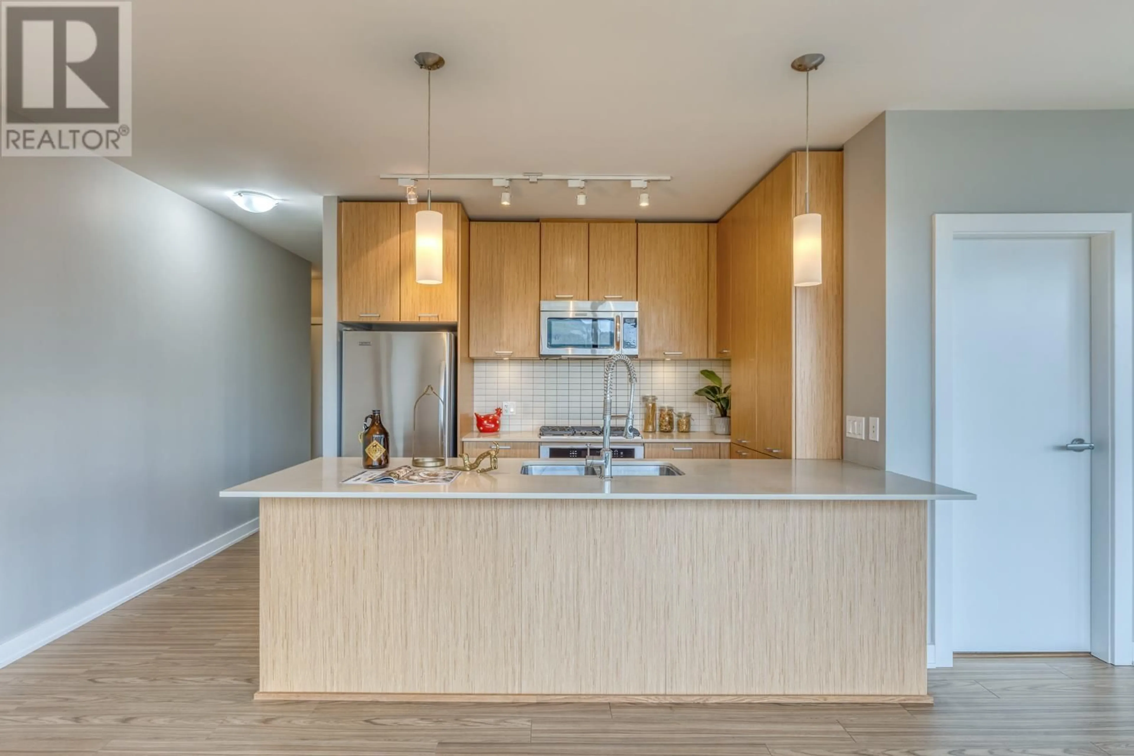 Open concept kitchen, unknown for 903 301 CAPILANO ROAD, Port Moody British Columbia V3H0G6