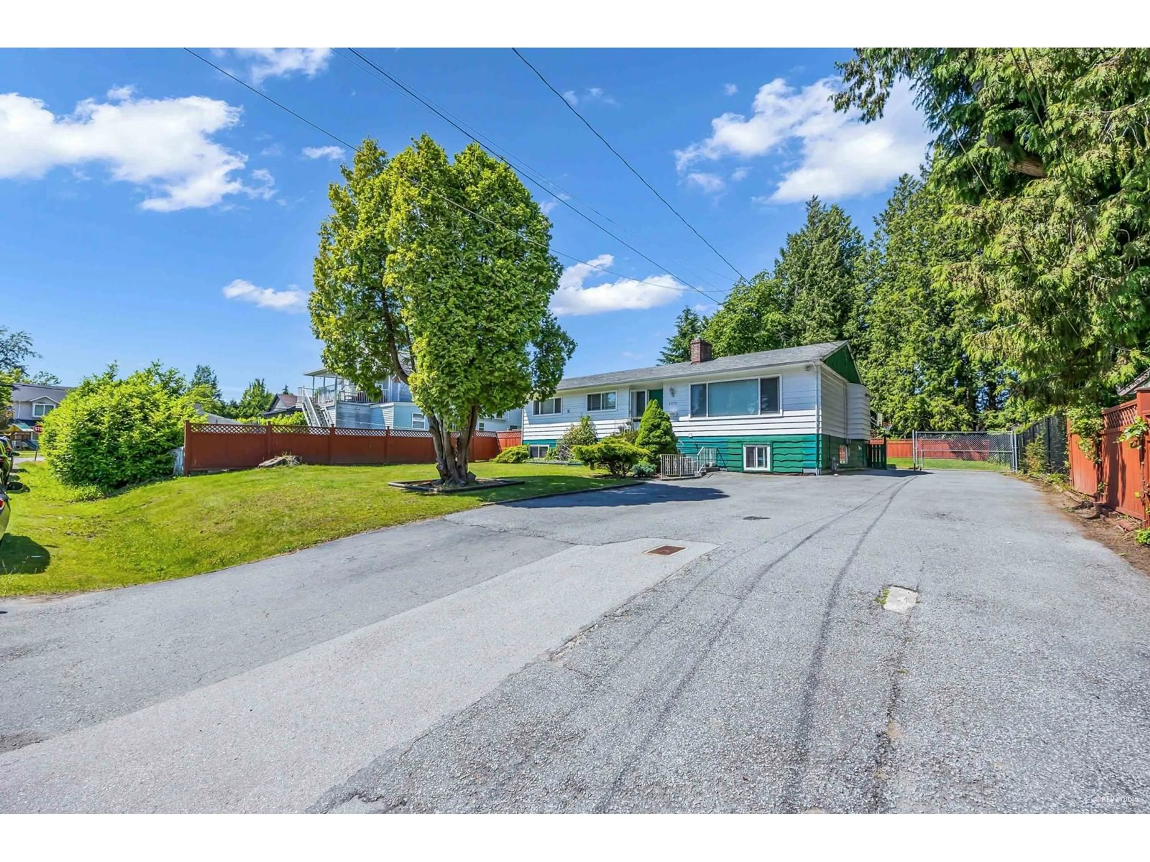 A pic from outside/outdoor area/front of a property/back of a property/a pic from drone, unknown for 13733 67A, Surrey British Columbia V3W2C2