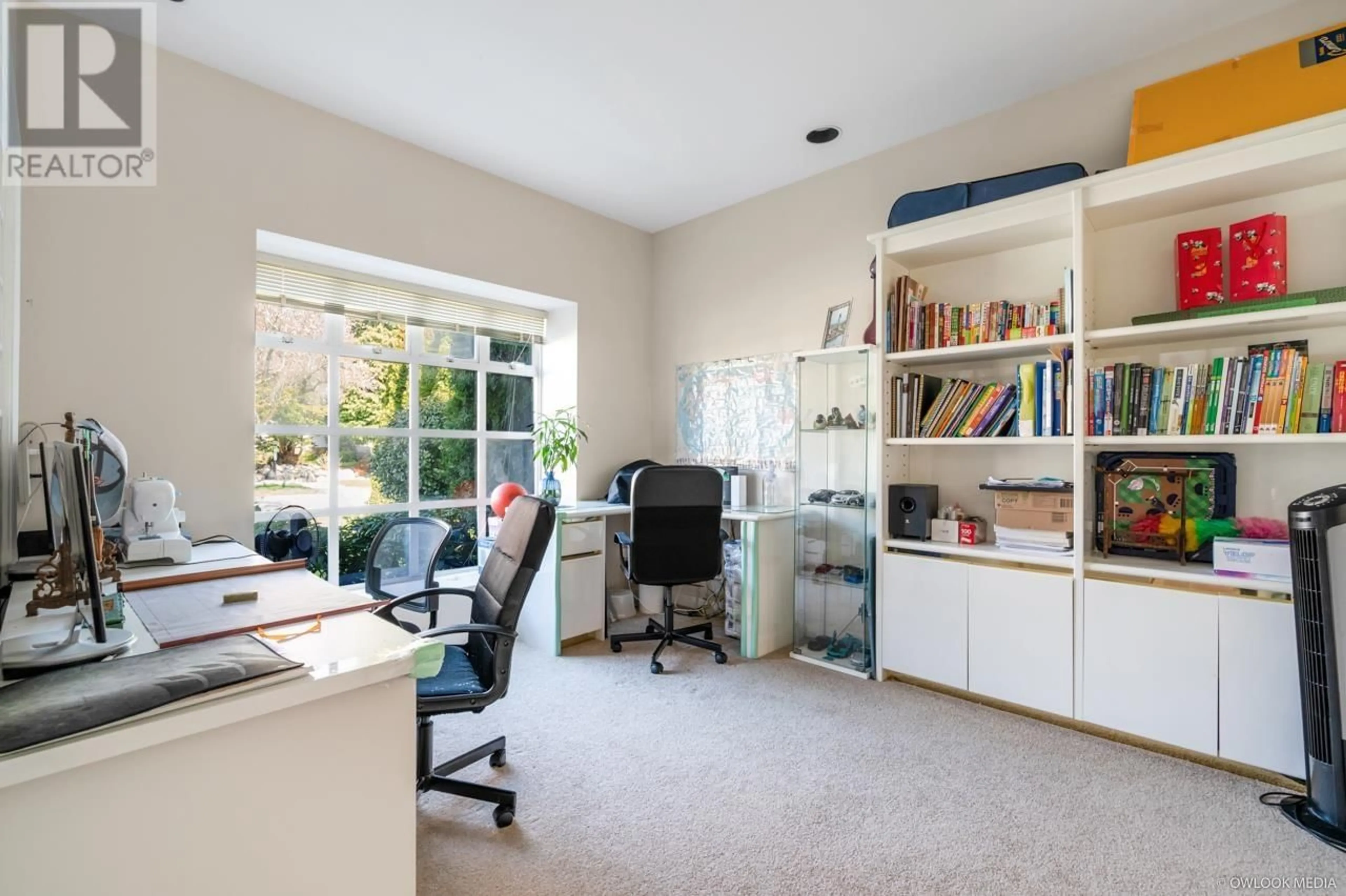 A pic of a room for 1428 58TH AVENUE, Vancouver British Columbia V6P1W5
