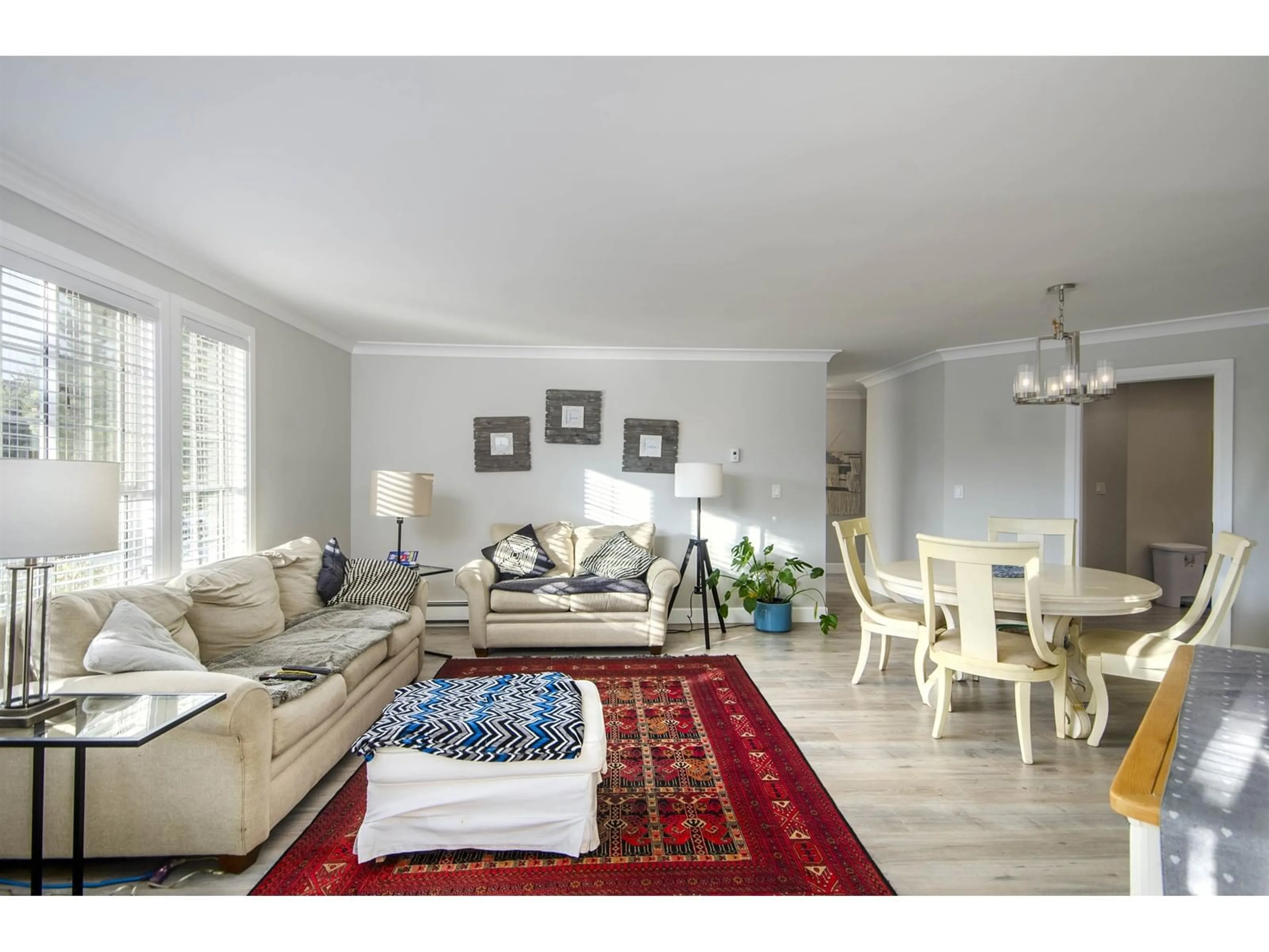Living room with furniture, unknown for 202 - 1450 MERKLIN, White Rock British Columbia V4B3E4