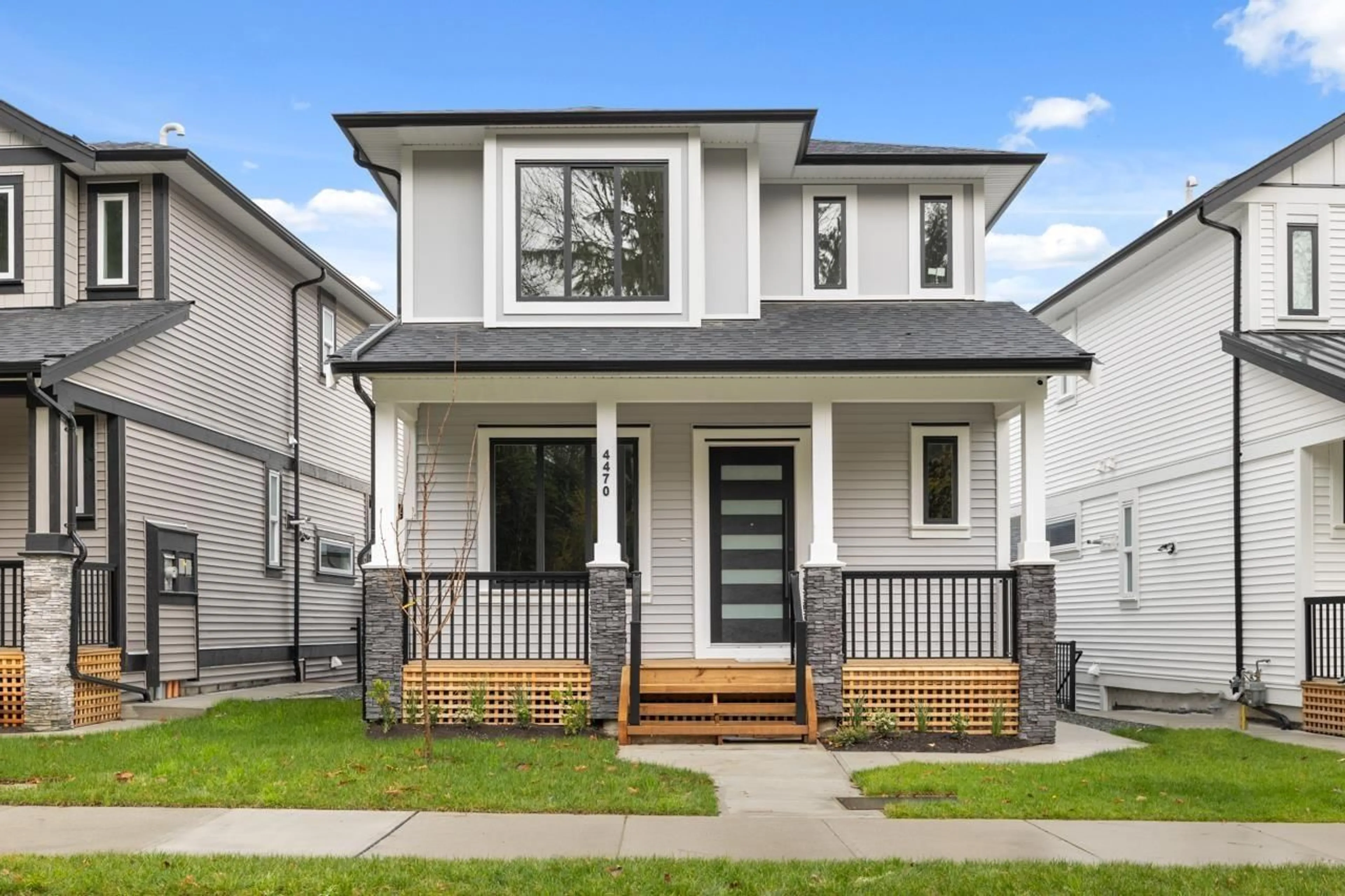 Home with vinyl exterior material, street for 4470 STEPHEN LEACOCK, Abbotsford British Columbia V2T5B6