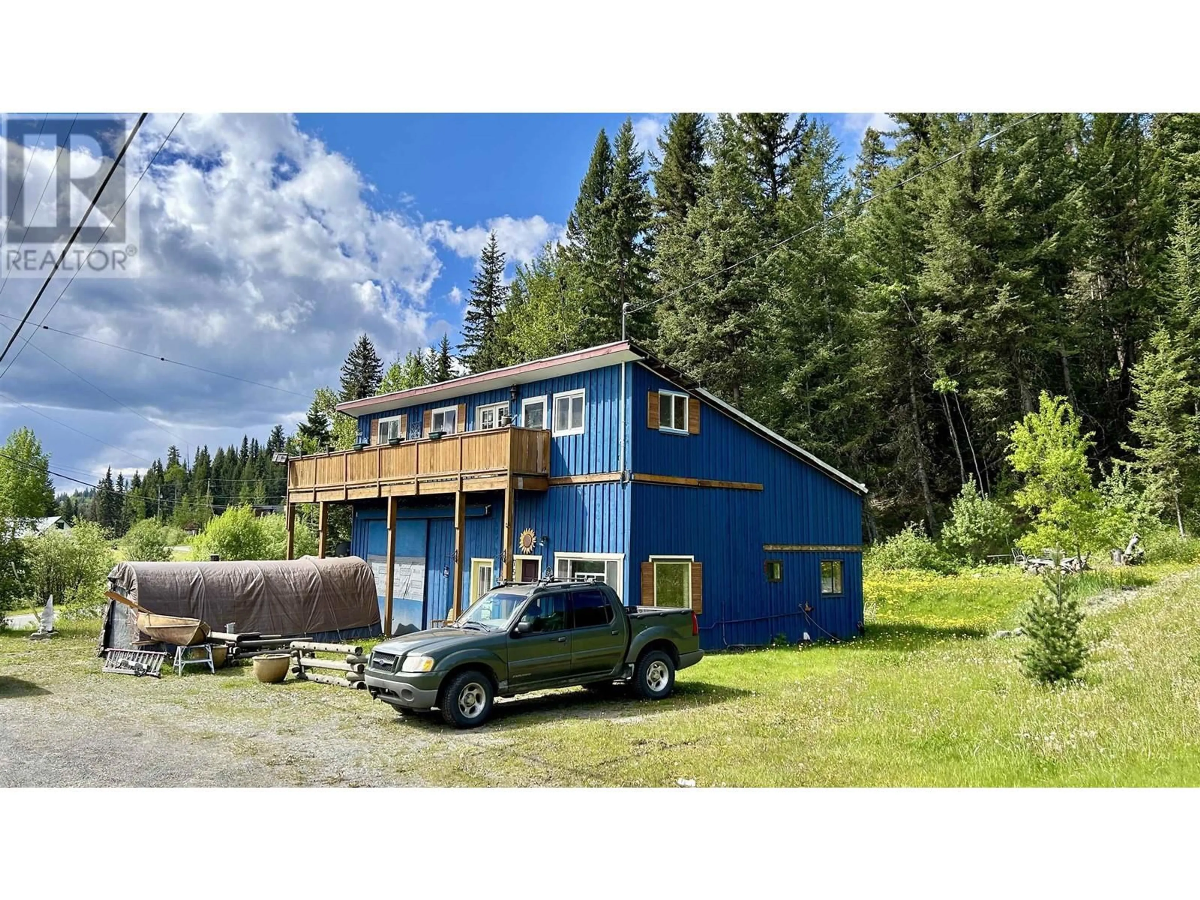 A pic from outside/outdoor area/front of a property/back of a property/a pic from drone, unknown for 7554 BRIDGE LAKE BUSINESS RTE, Bridge Lake British Columbia V0K1E0