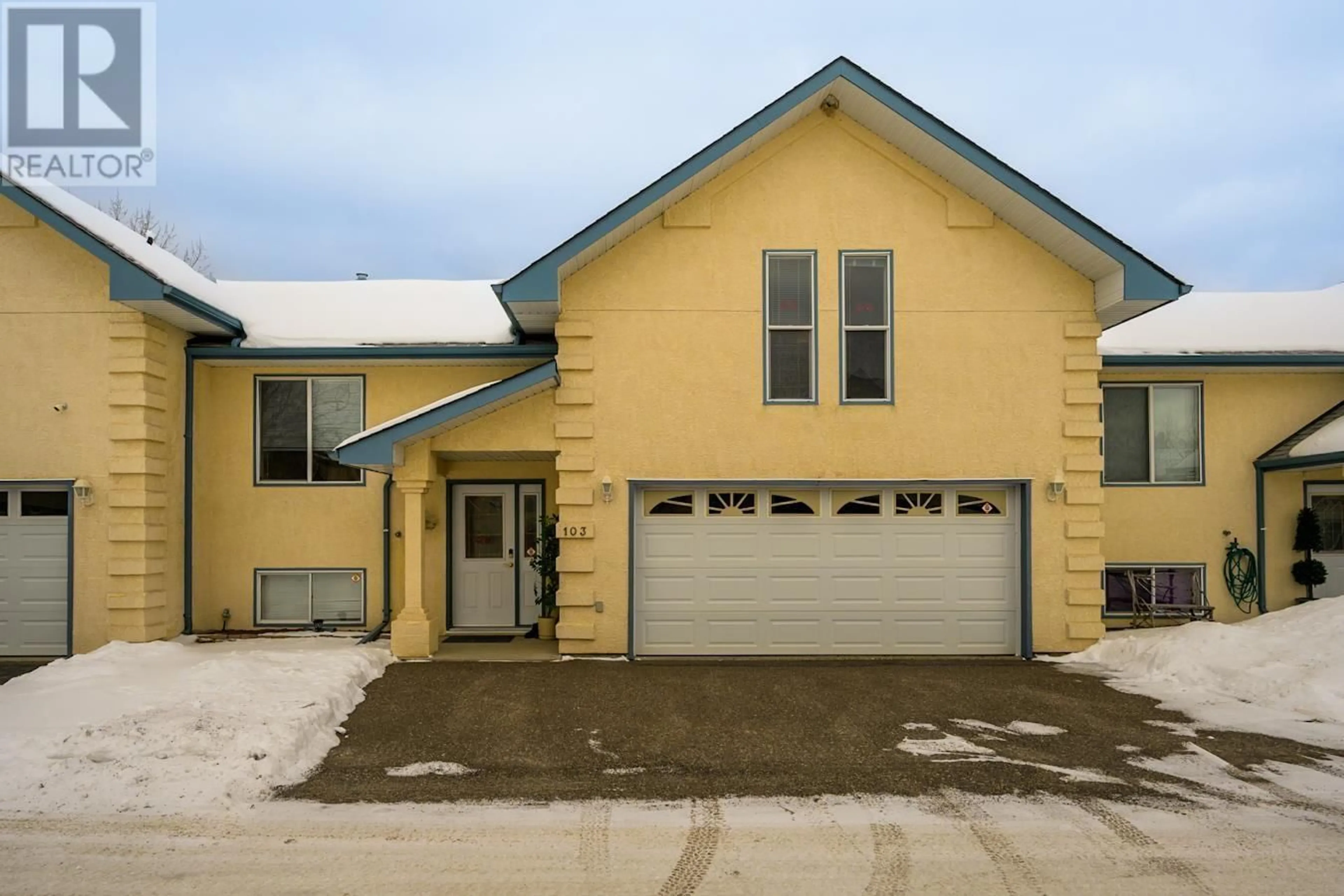 Indoor garage for 103 6807 WESTGATE AVENUE, Prince George British Columbia V2N5T8