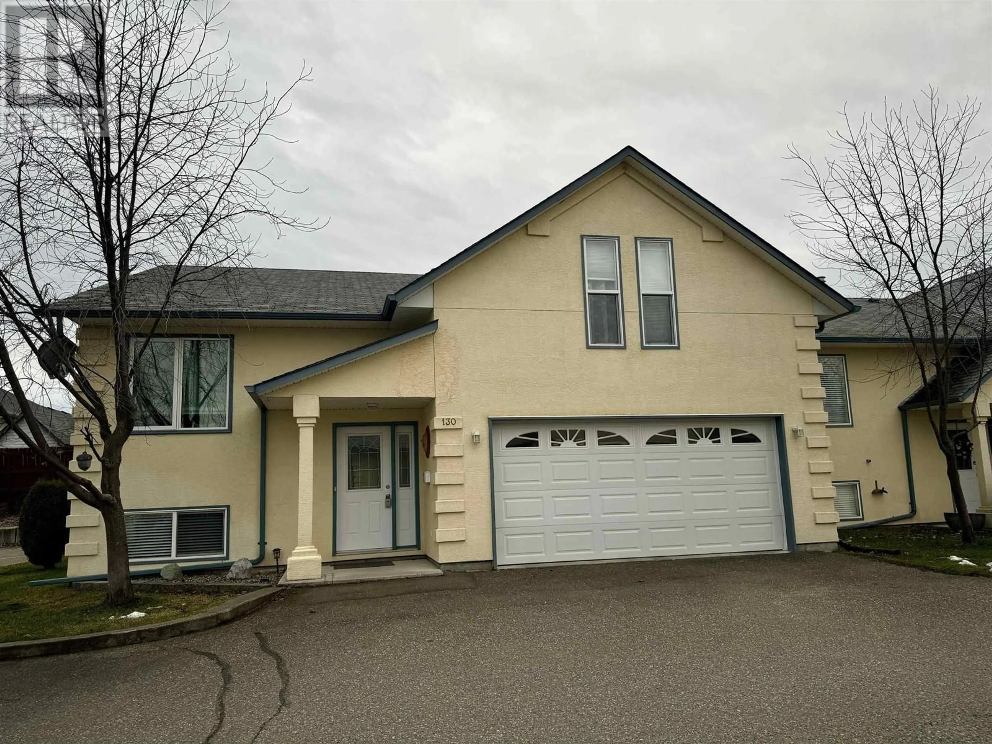 Home with vinyl exterior material, street for 130 6807 WESTGATE AVENUE, Prince George British Columbia V2N5T8