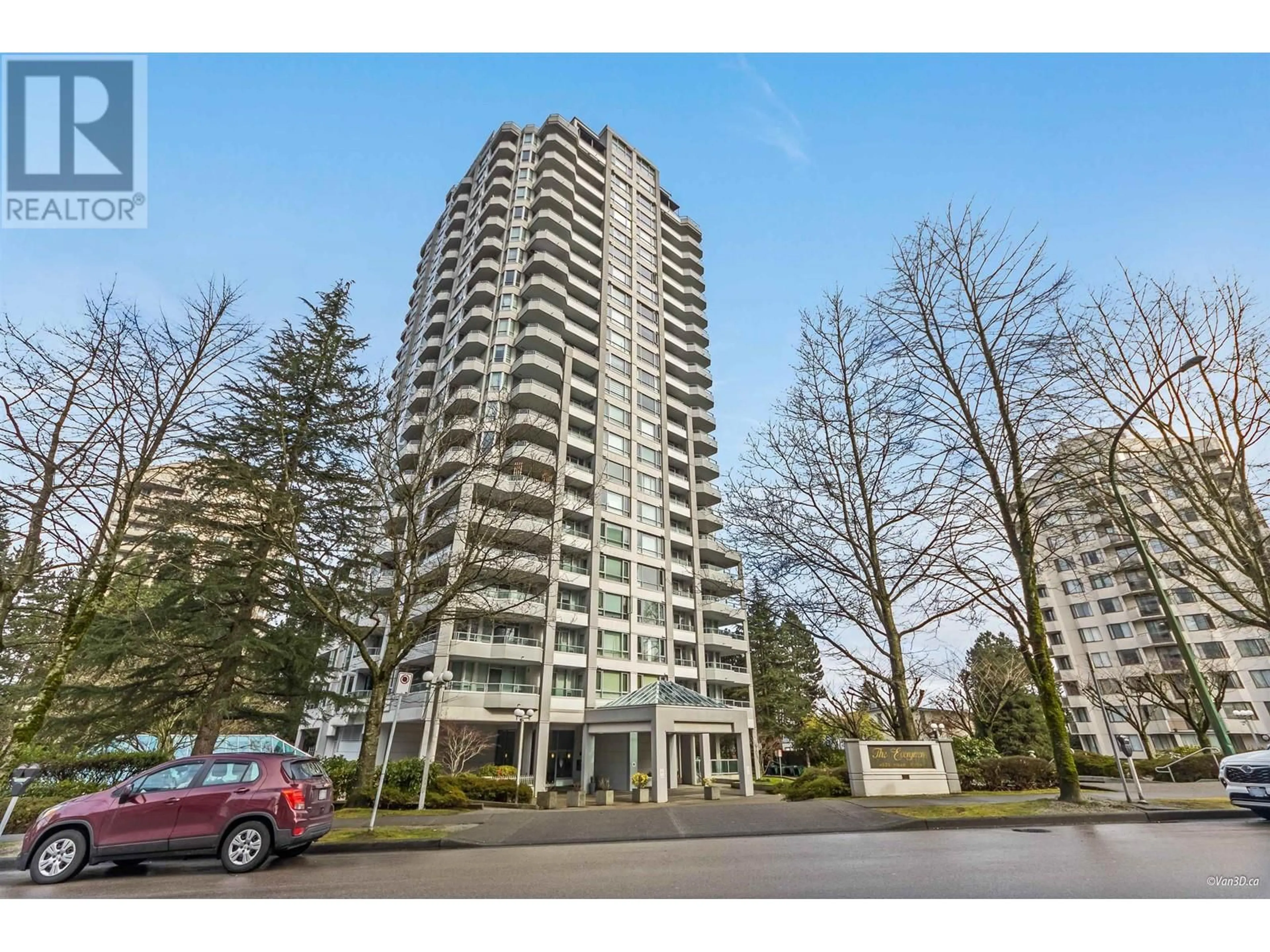 Indoor foyer for 1520 4825 HAZEL STREET, Burnaby British Columbia V5H4N4