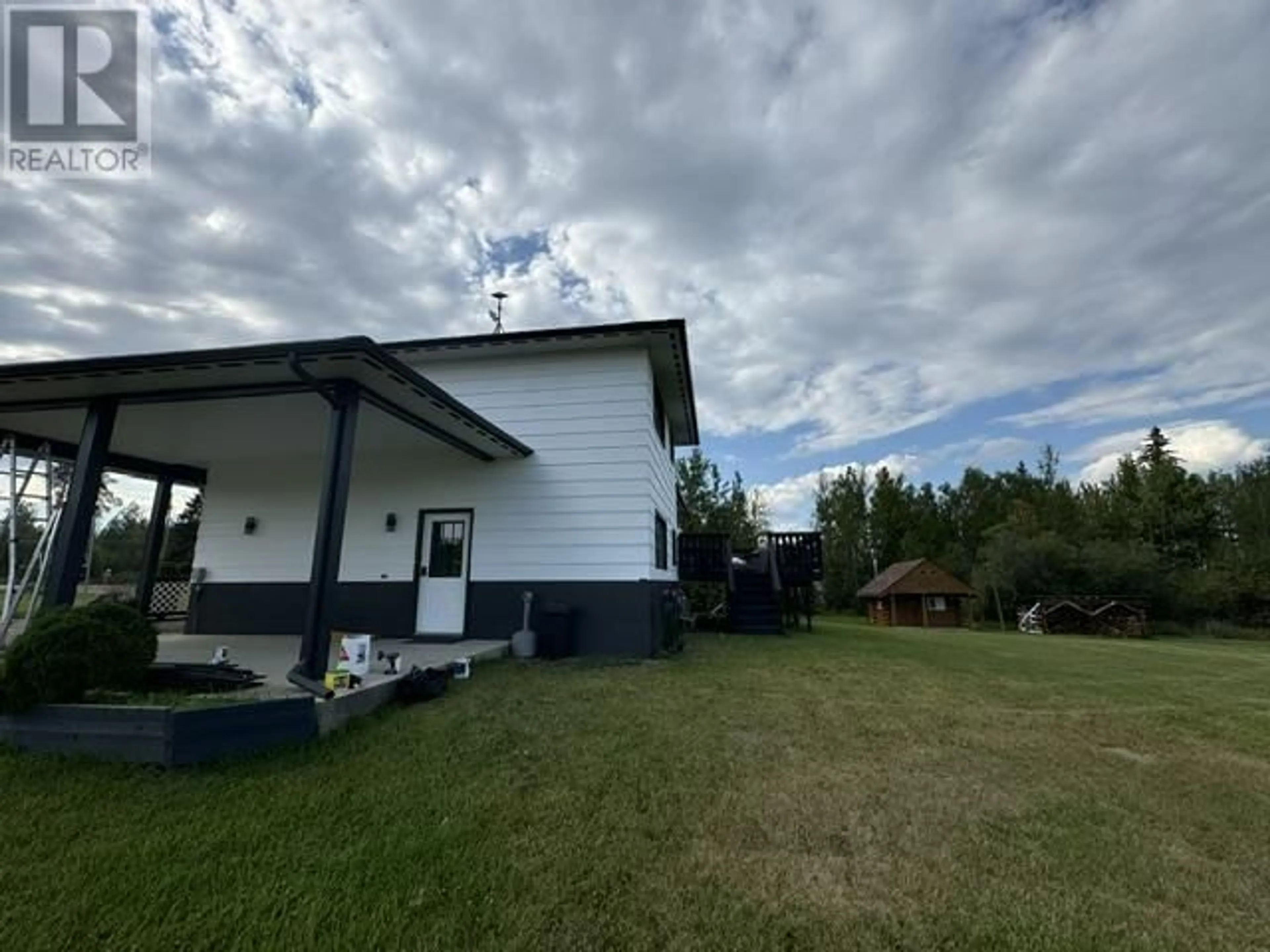 A pic from outside/outdoor area/front of a property/back of a property/a pic from drone, building for 11906 SHEPHERD'S INN FRTG ROAD, Fort St. John British Columbia V0C1Y0