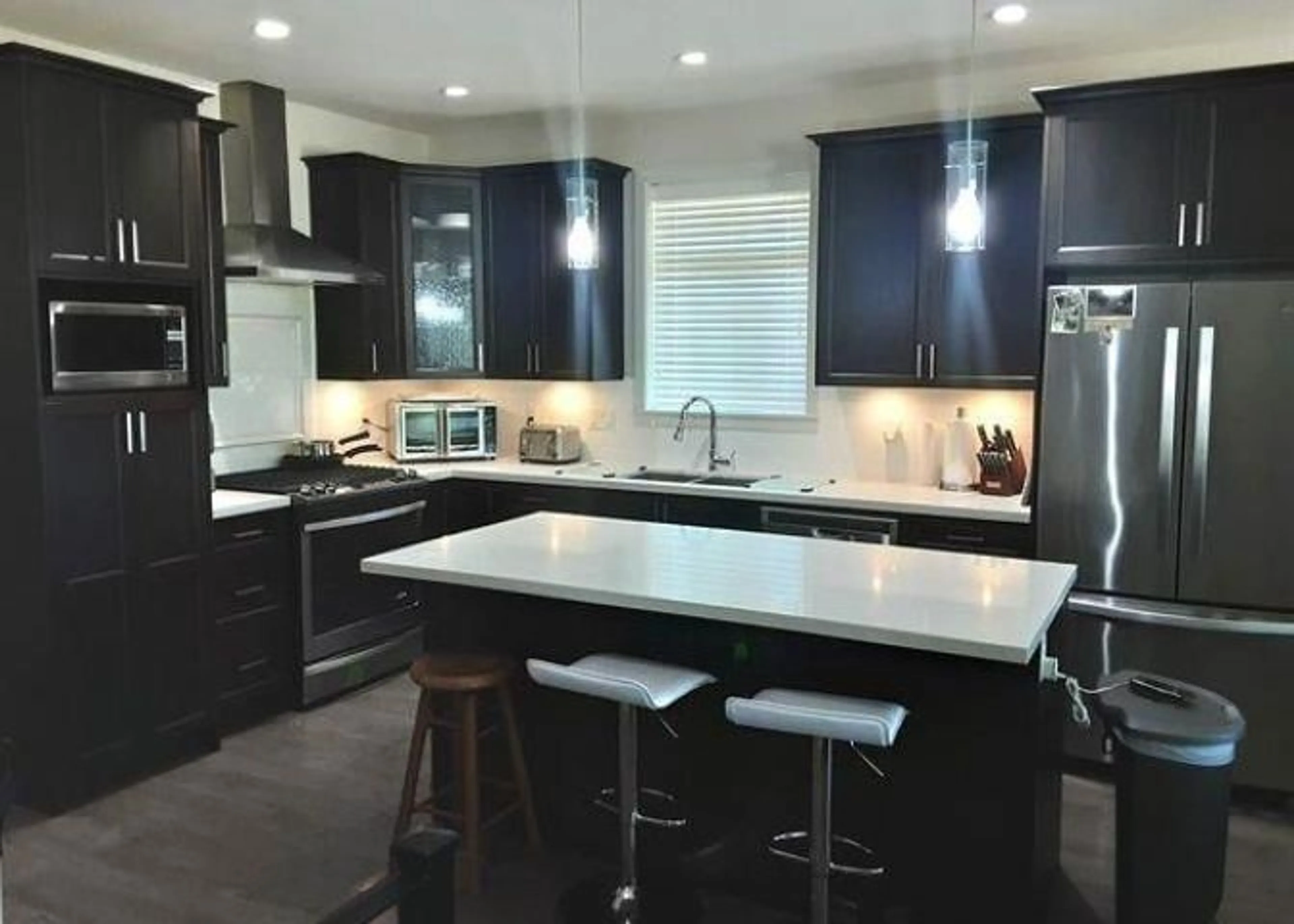 Contemporary kitchen, unknown for 1 35846 MCKEE ROAD, Abbotsford British Columbia V3G2L6