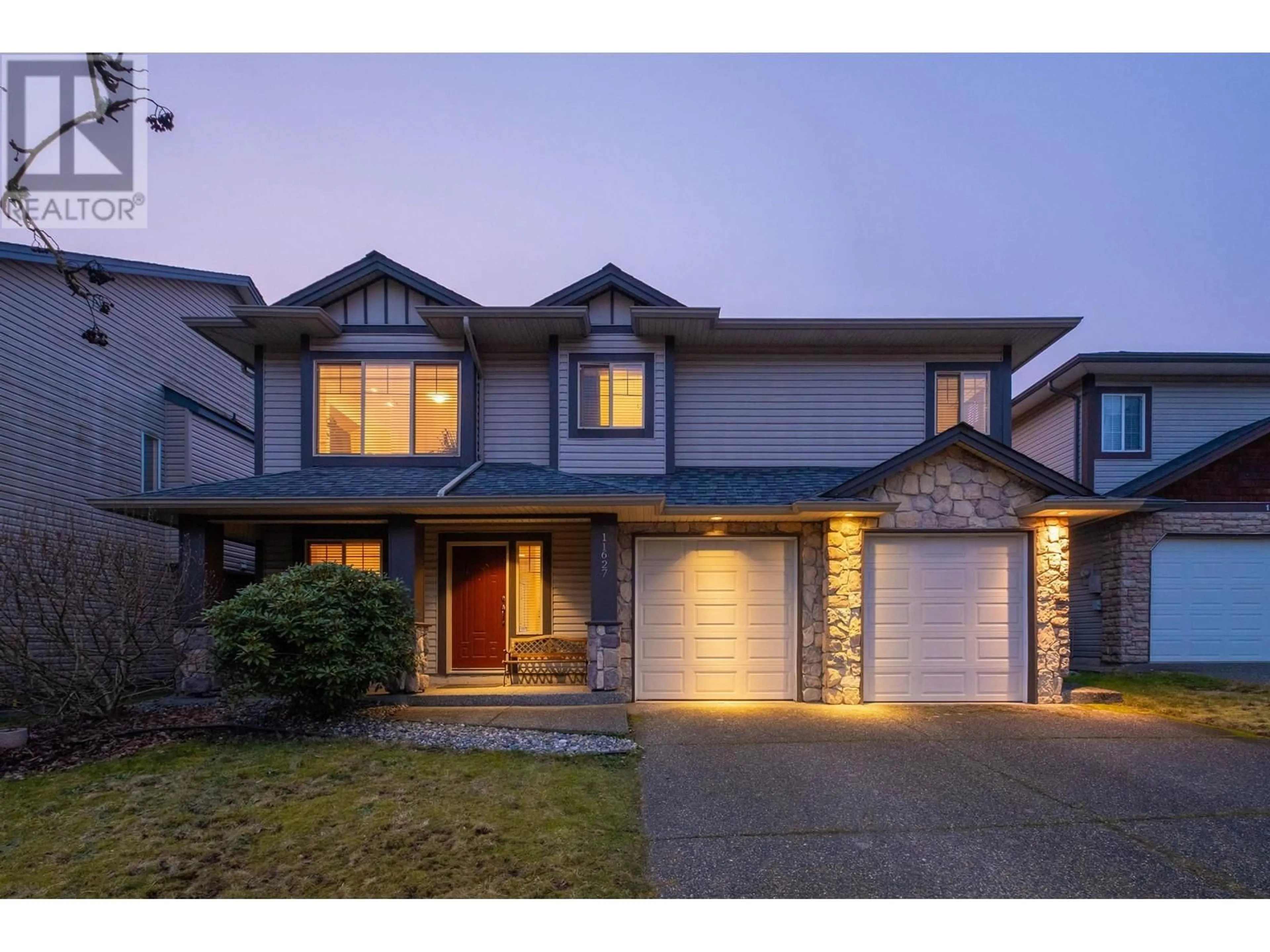 Home with vinyl exterior material, street for 11627 238A STREET, Maple Ridge British Columbia V4R2V6