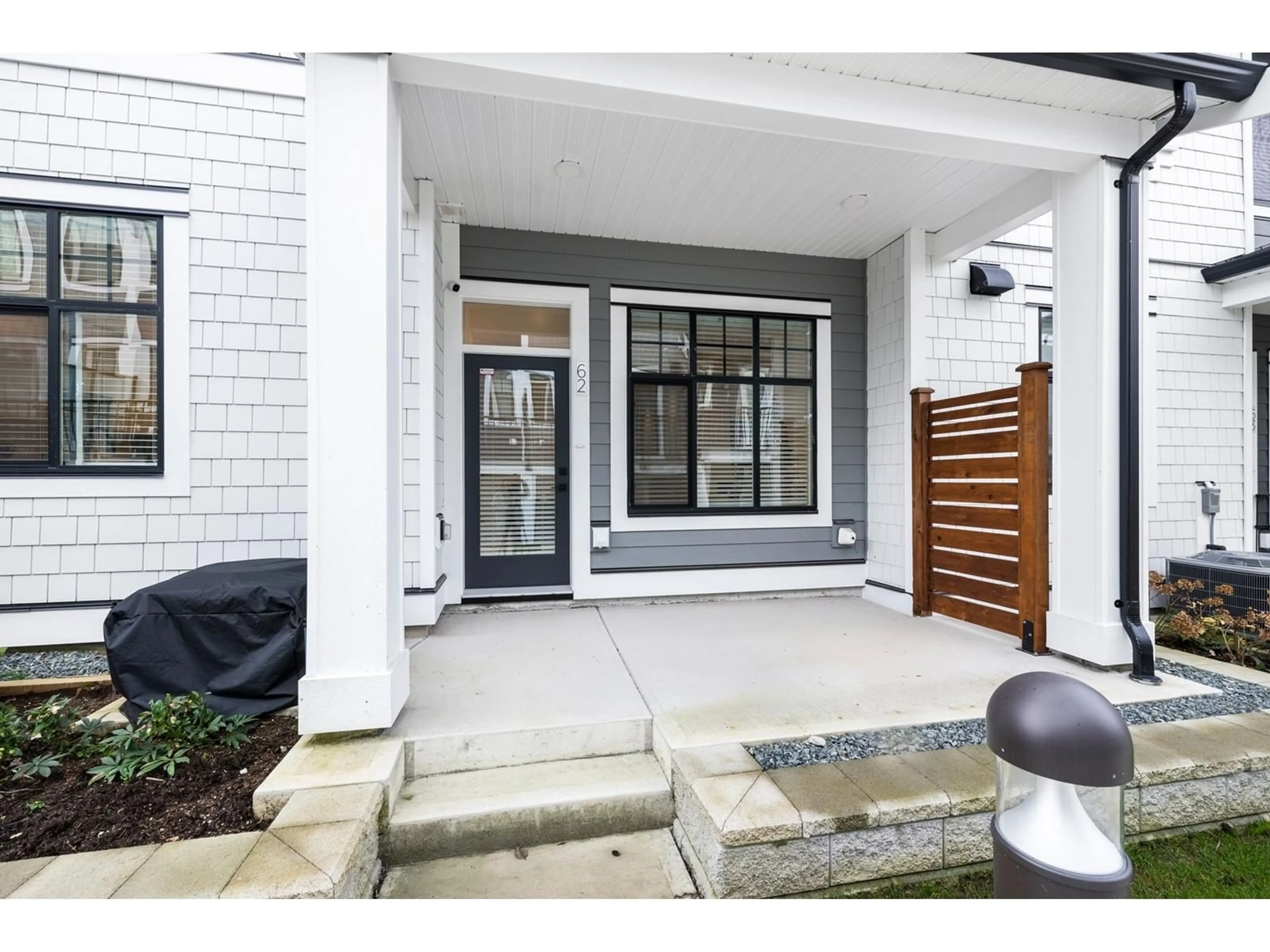 Indoor entryway for 62 7640 197 STREET, Langley British Columbia V2Y3W2