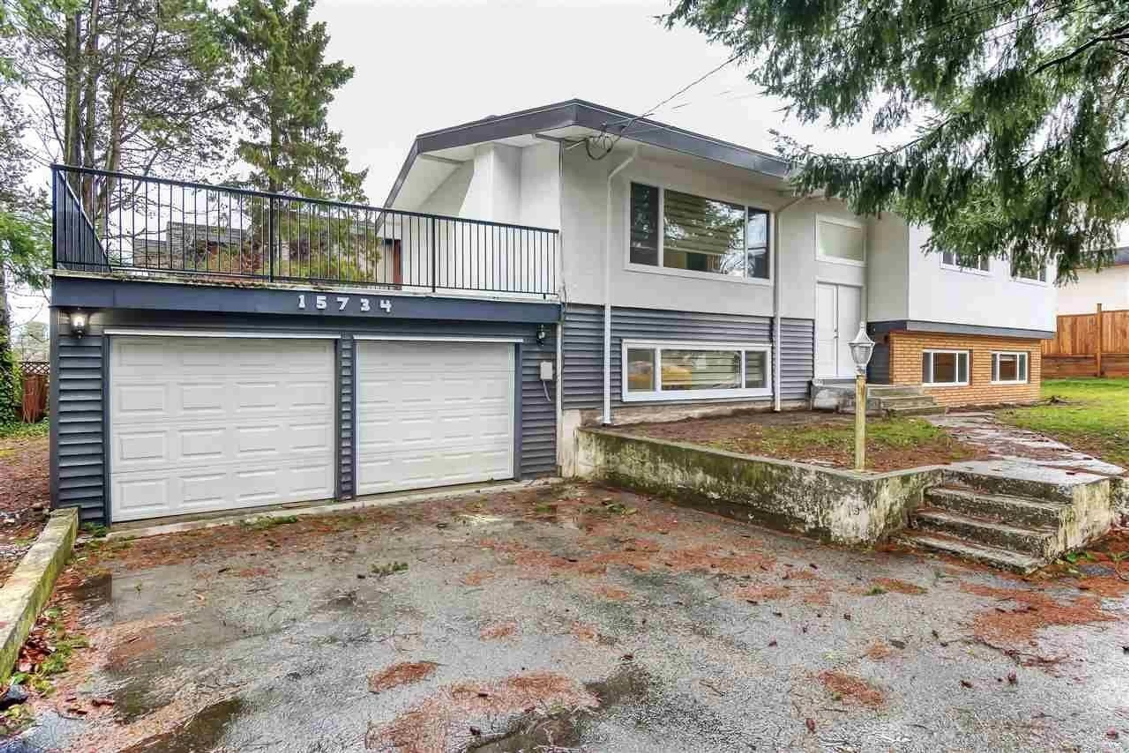 Unknown for 15734 THRIFT AVENUE, Surrey British Columbia V4B2M5