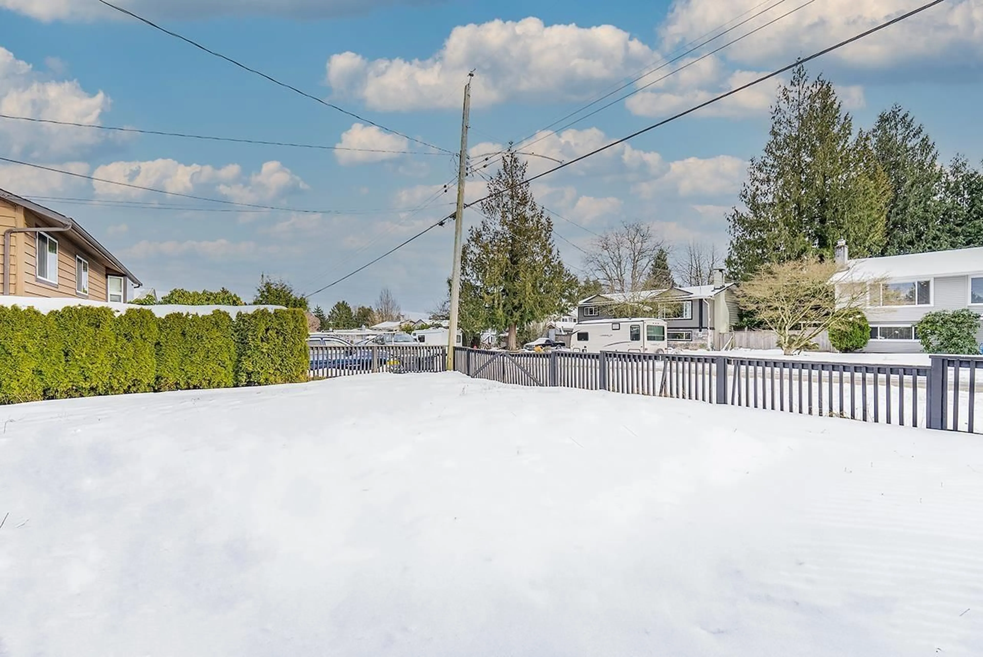 Patio, water/lake/river/ocean view for 26953 28A AVENUE, Langley British Columbia V4W3A1