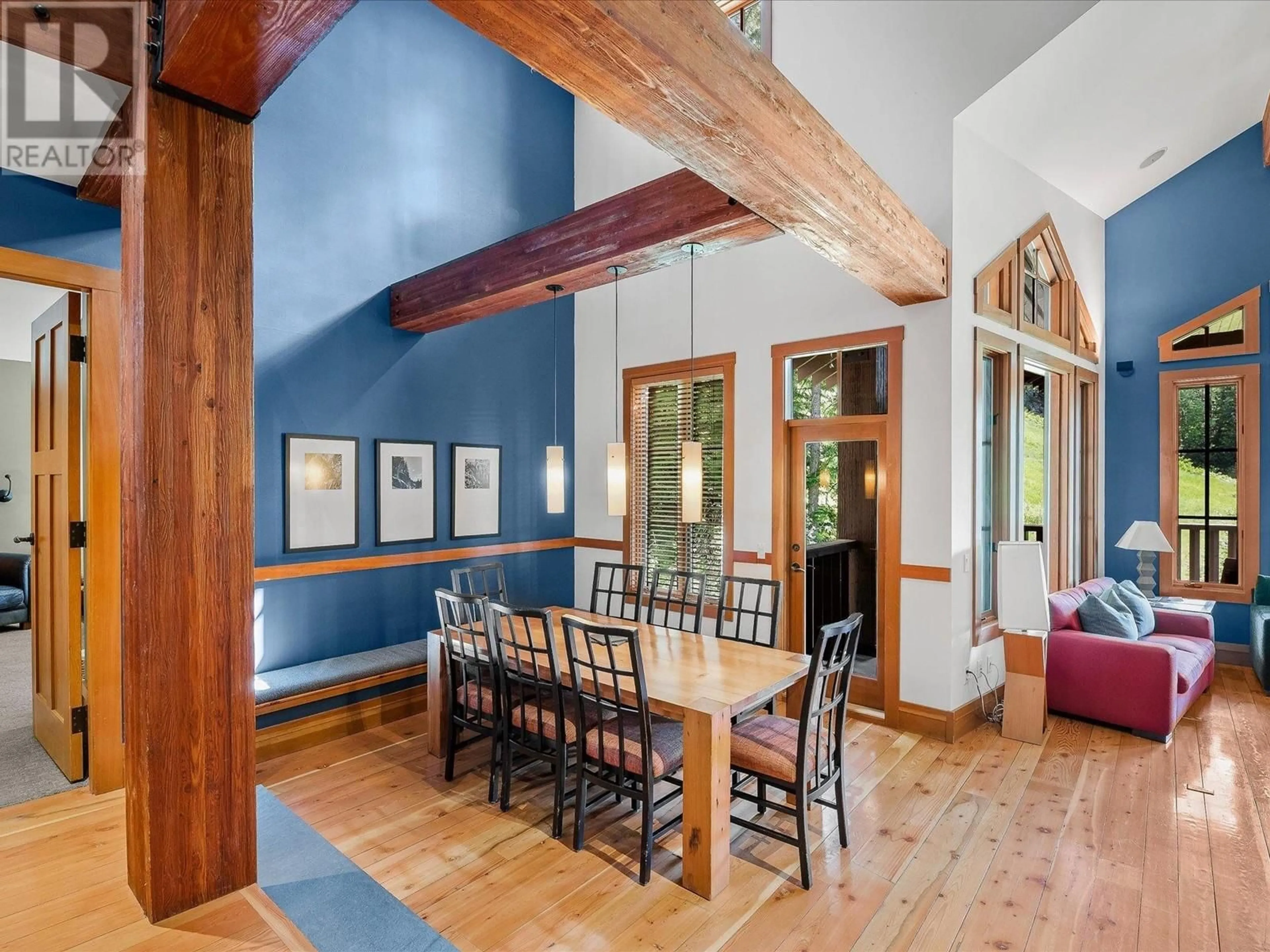 Dining room, wood/laminate floor for 10B 2300 NORDIC DRIVE, Whistler British Columbia V8E0A6