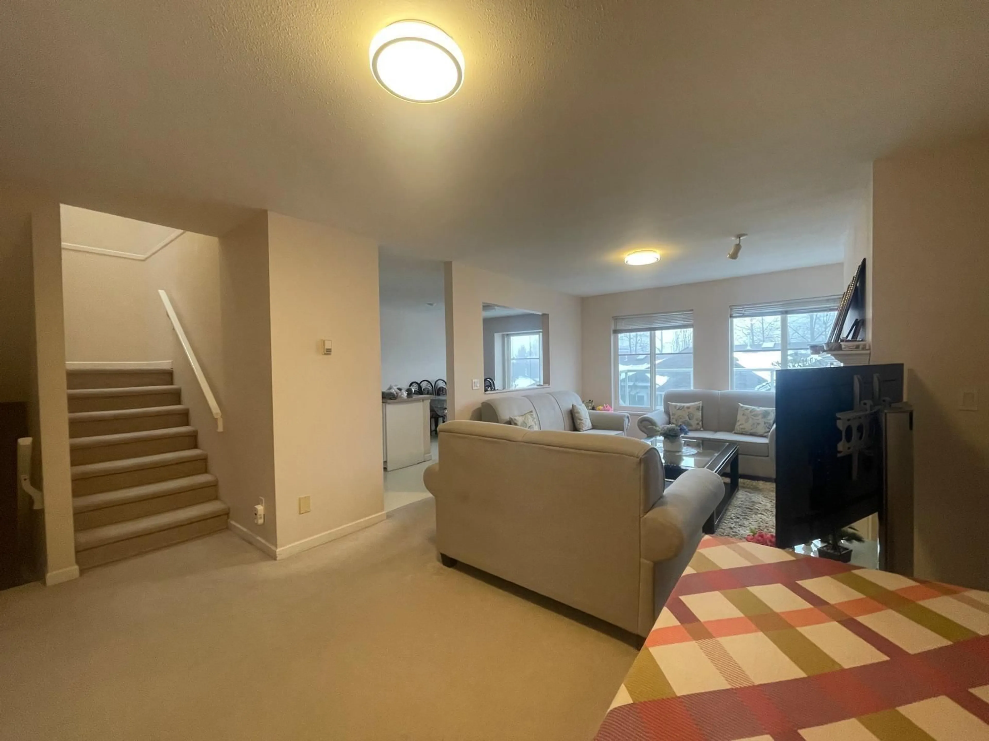 Living room with furniture, unknown for 17 - 31501 UPPER MACLURE, Abbotsford British Columbia V2T5S6