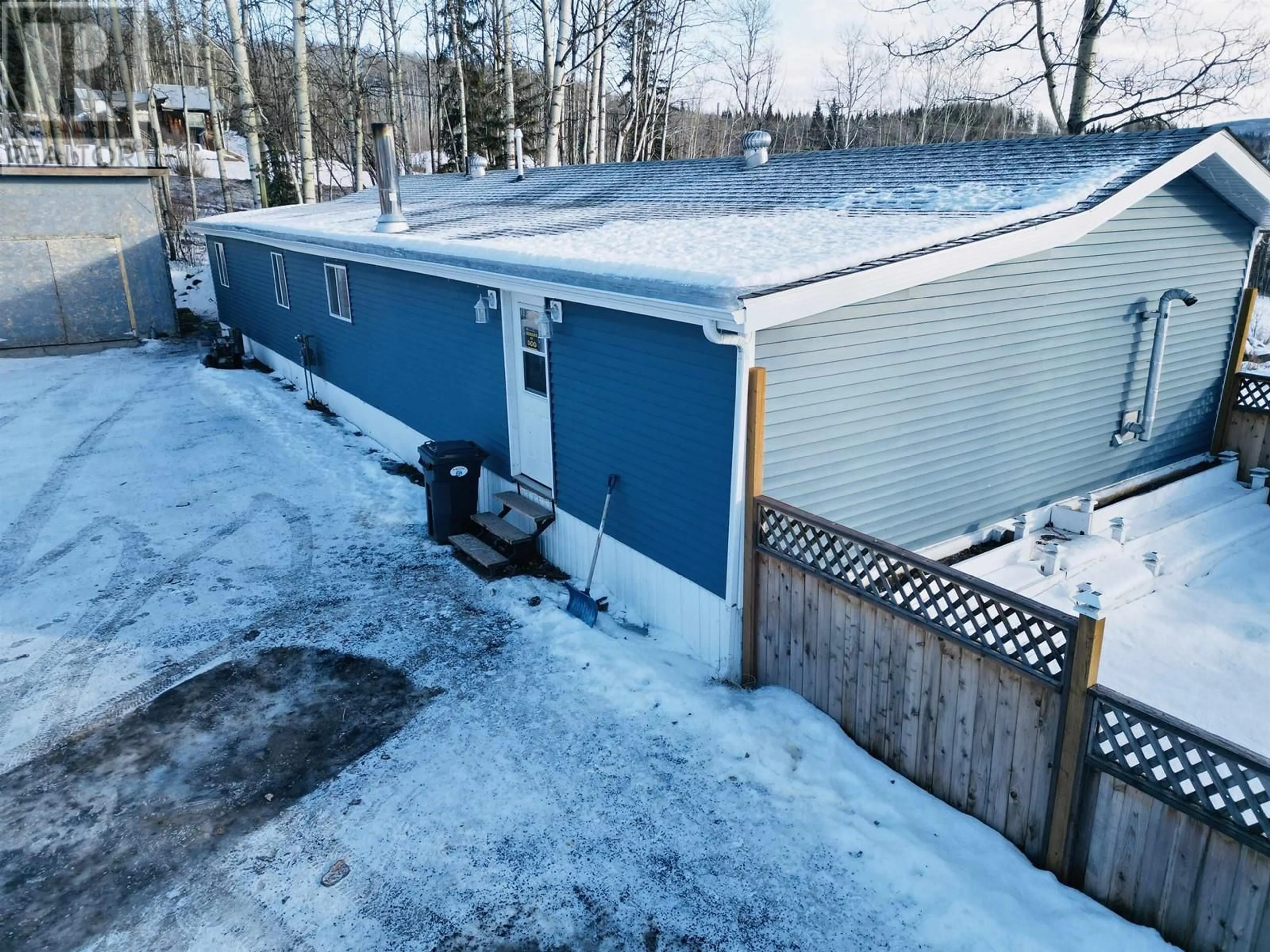 A pic from outside/outdoor area/front of a property/back of a property/a pic from drone, building for 991 W 16 HIGHWAY, Burns Lake British Columbia V0J1E1